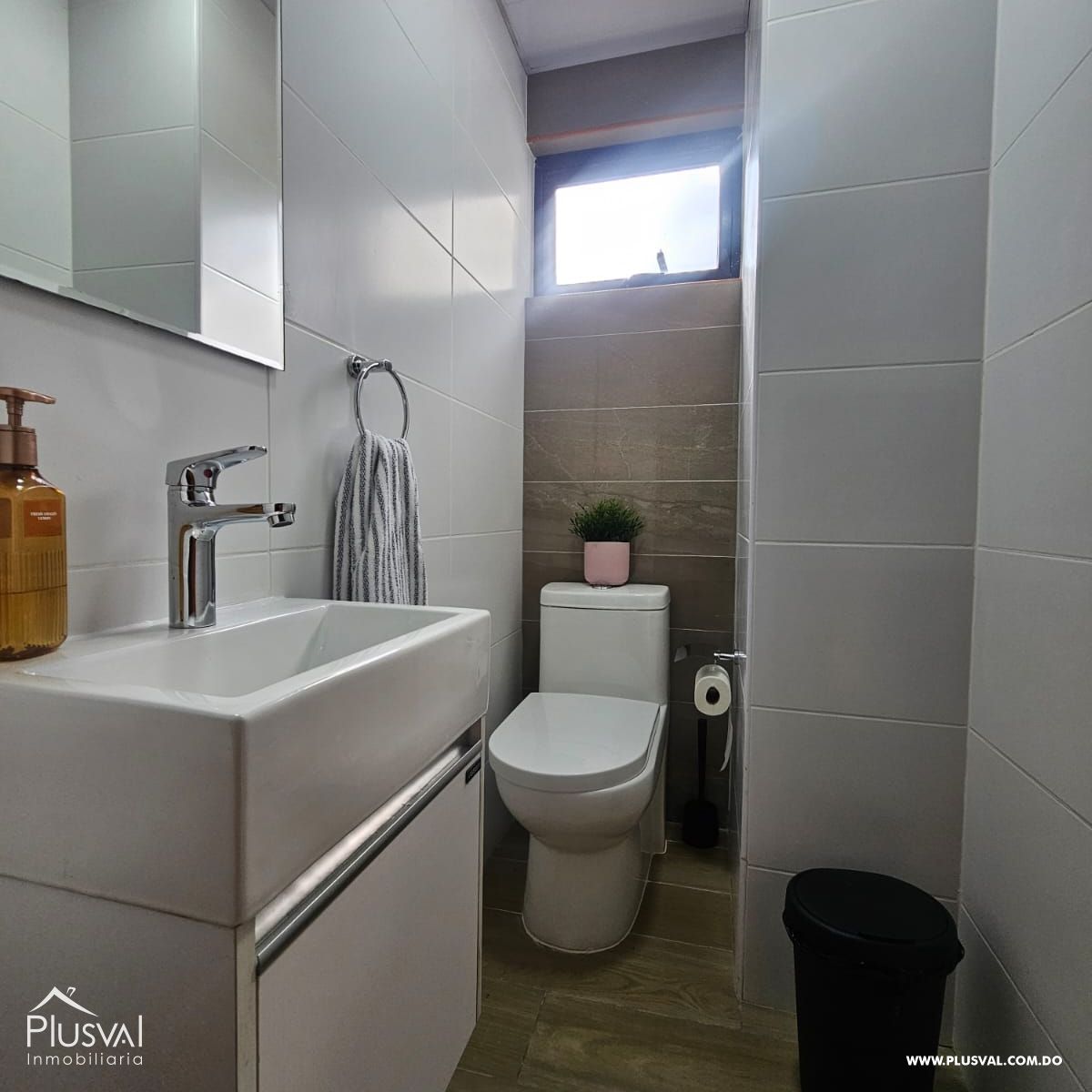 Apartamento amueblado en venta en Bella Vista Sur 411661