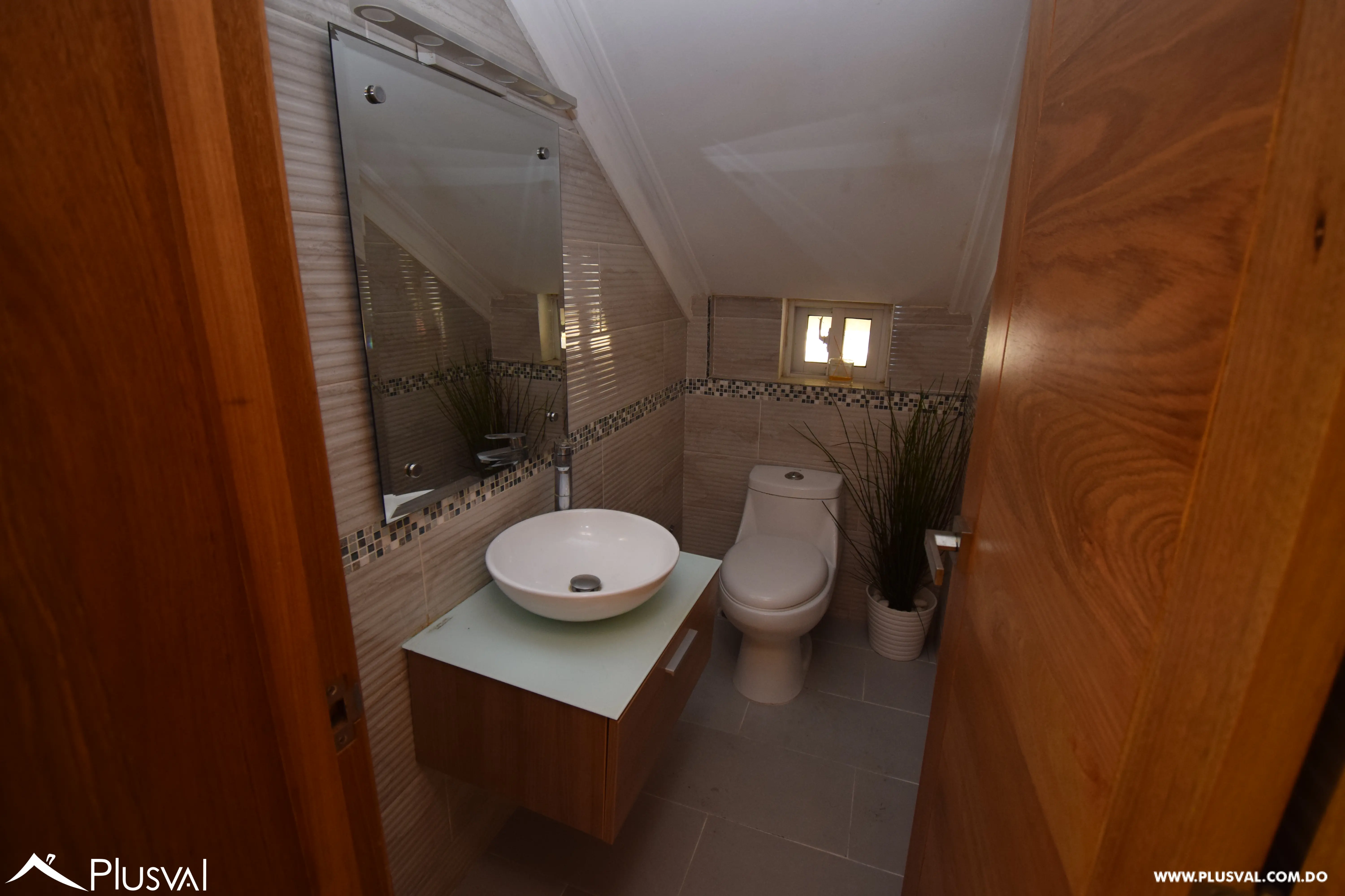 Casa en venta. Urbanización privada Los Ebanos 503713
