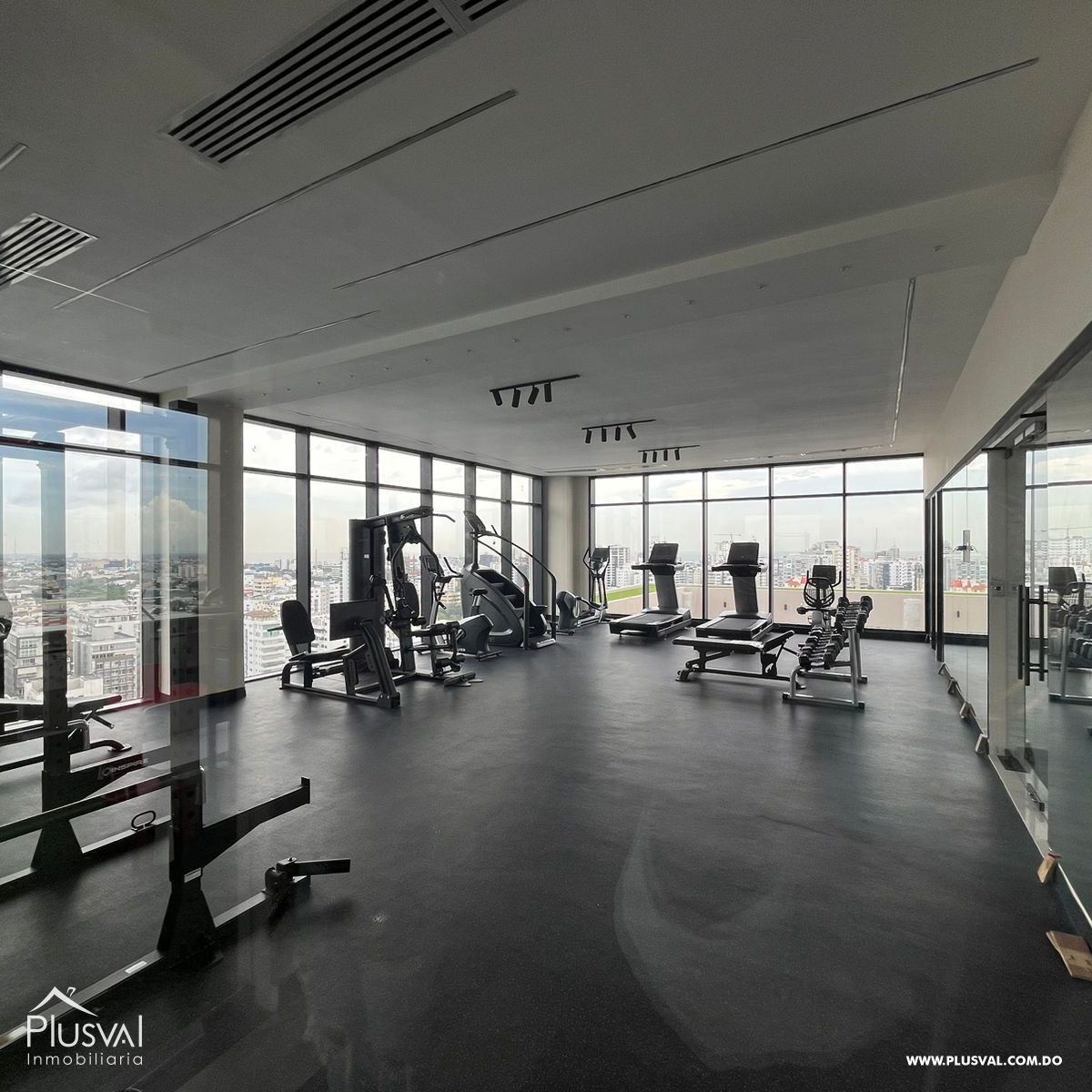 Se vende apartamento AMUEBLADO concepto Condo Hotel en Naco 379022