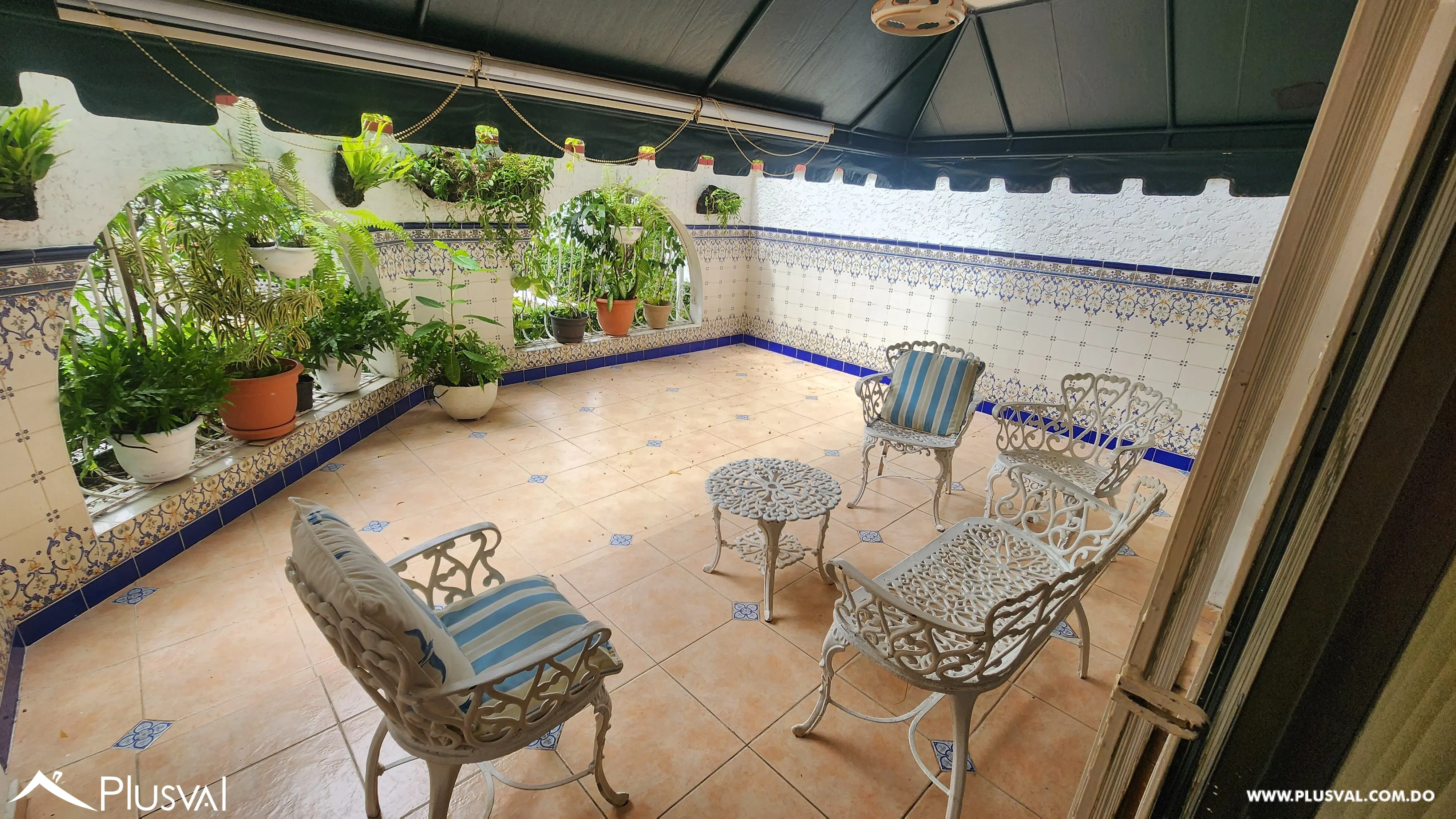 Se vende apartamento Clásico con terraza en Cacicazgos 511659