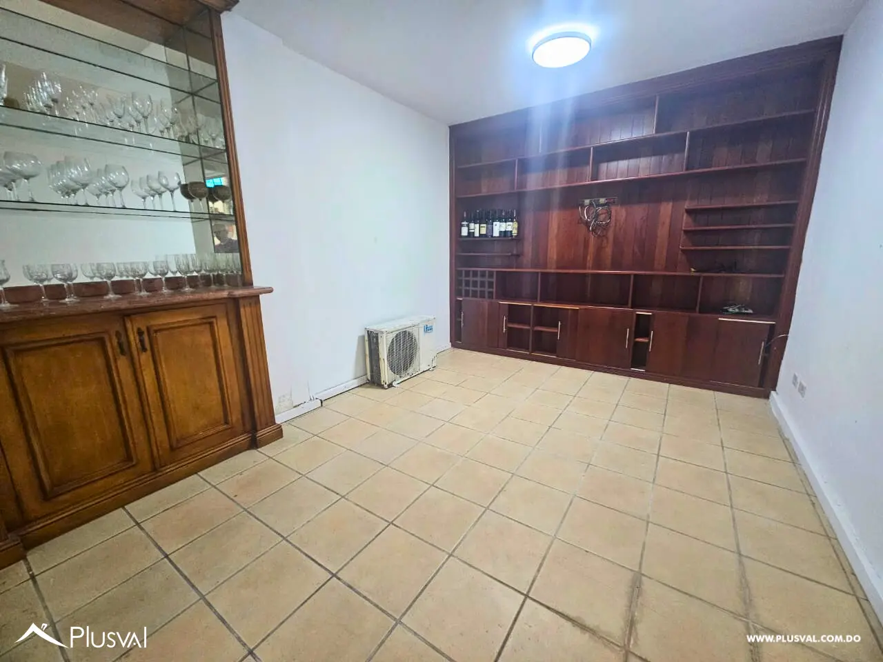 Casa en renta de 3 habitaciones en Piantini 505998