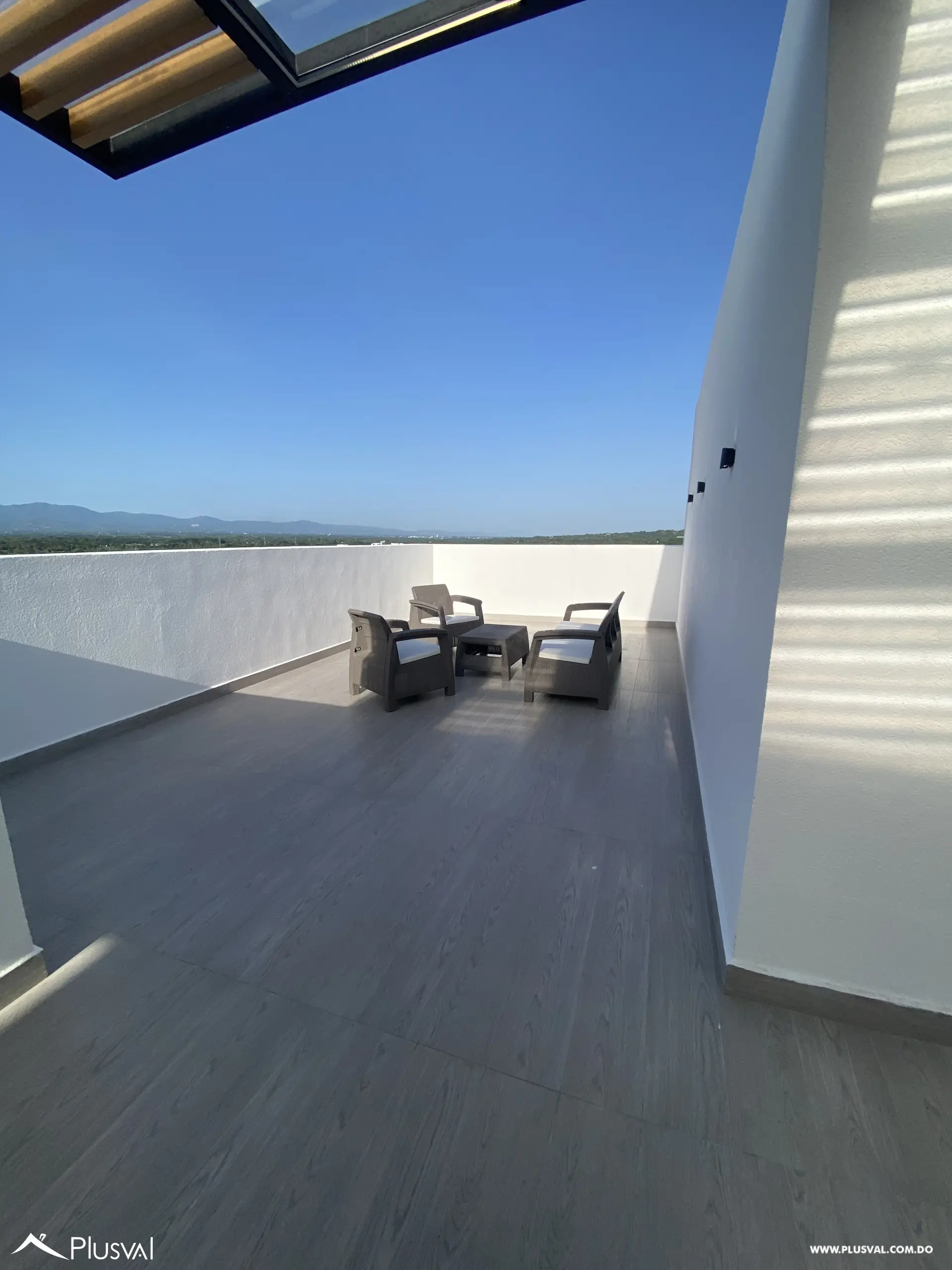 Apartamento en Quinto Nivel con Excelentes Amenidades y a Minutos del Aeropuerto del Cibao 518676
