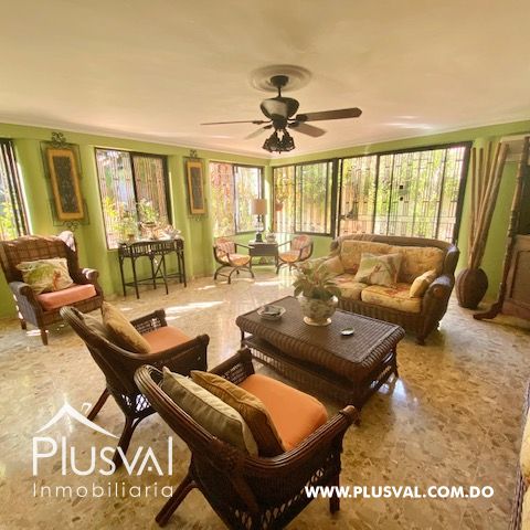Excelente Residencia en Alquiler en Cerros de Arroyo Hondo 379605