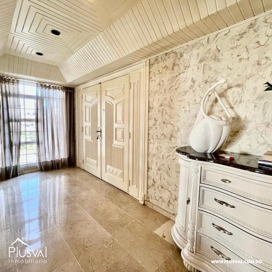 Amplio Apartamento de 3 Habitaciones en  Venta, Piantini 348115