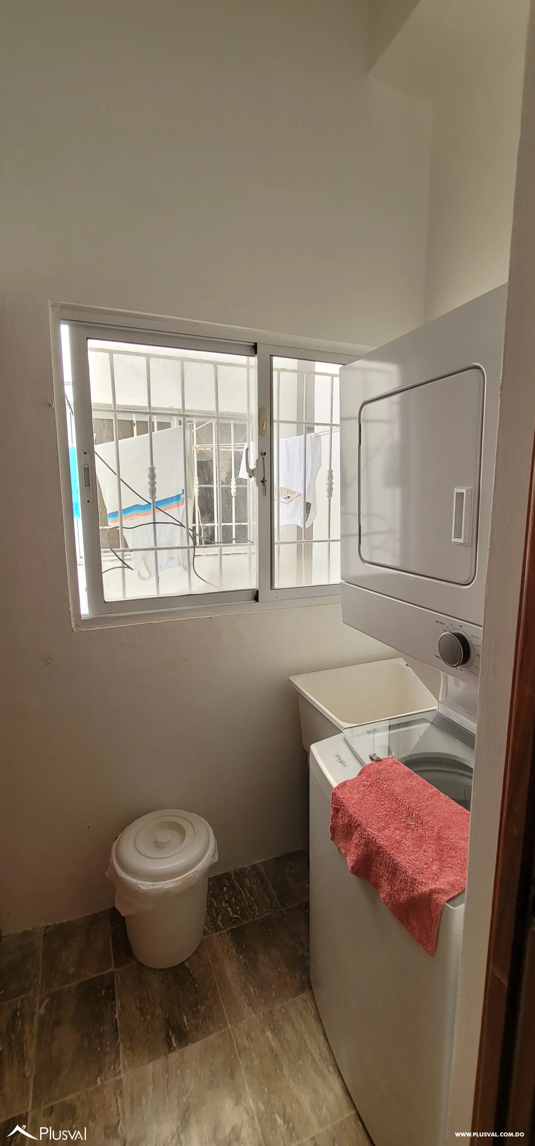 AMPLIO APARTAMENTO EN VENTA EN RESIDENCIAL CERRADO, CON PISCINA Y CON VISTA Y ACCESO DIRECTO A PLAYA BIBIJAGUA, 484341