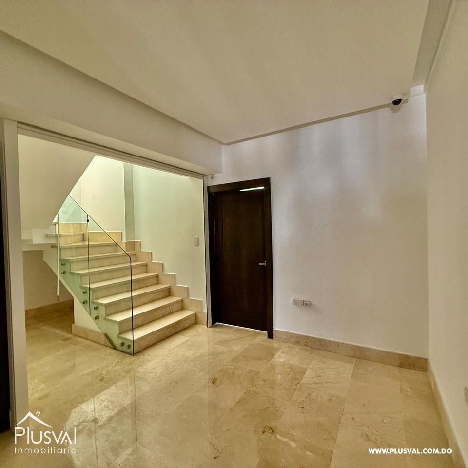 Exclusivo PentHouse  de 3 niveles en el Corazón de Piantini 394146