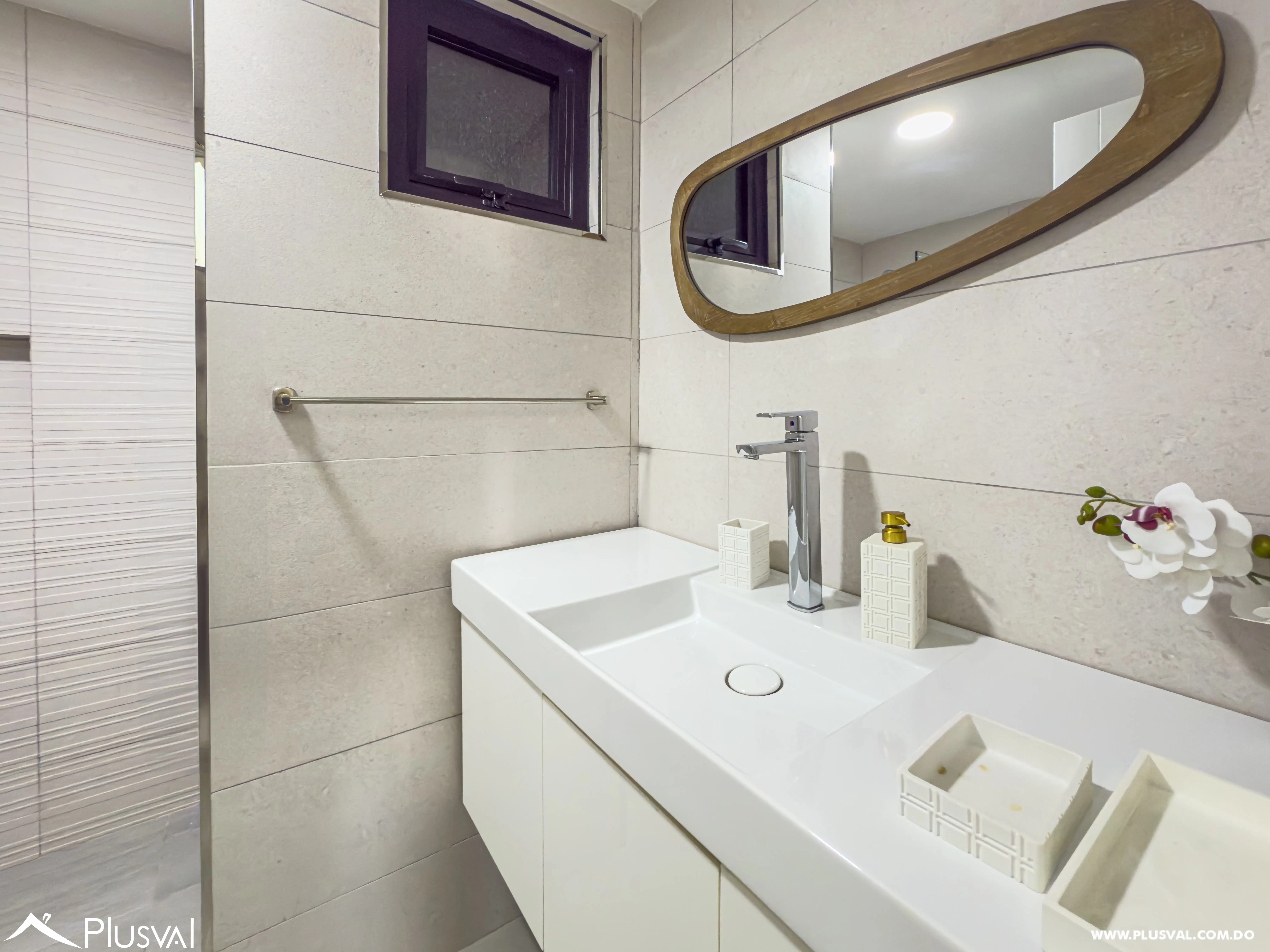 Apartamento en alquiler amueblado en Naco 460477