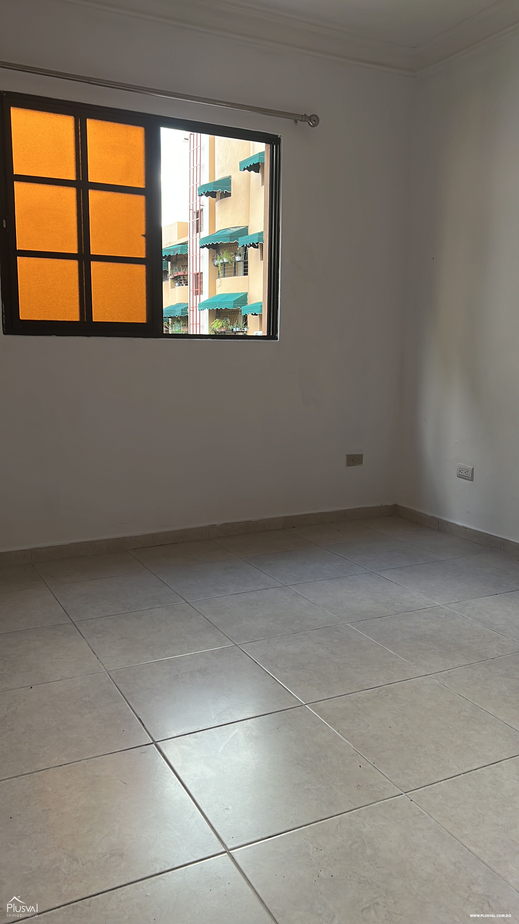 Clásico apartamento de 95 metros estratégicamente ubicado en la República de Colombia 284697
