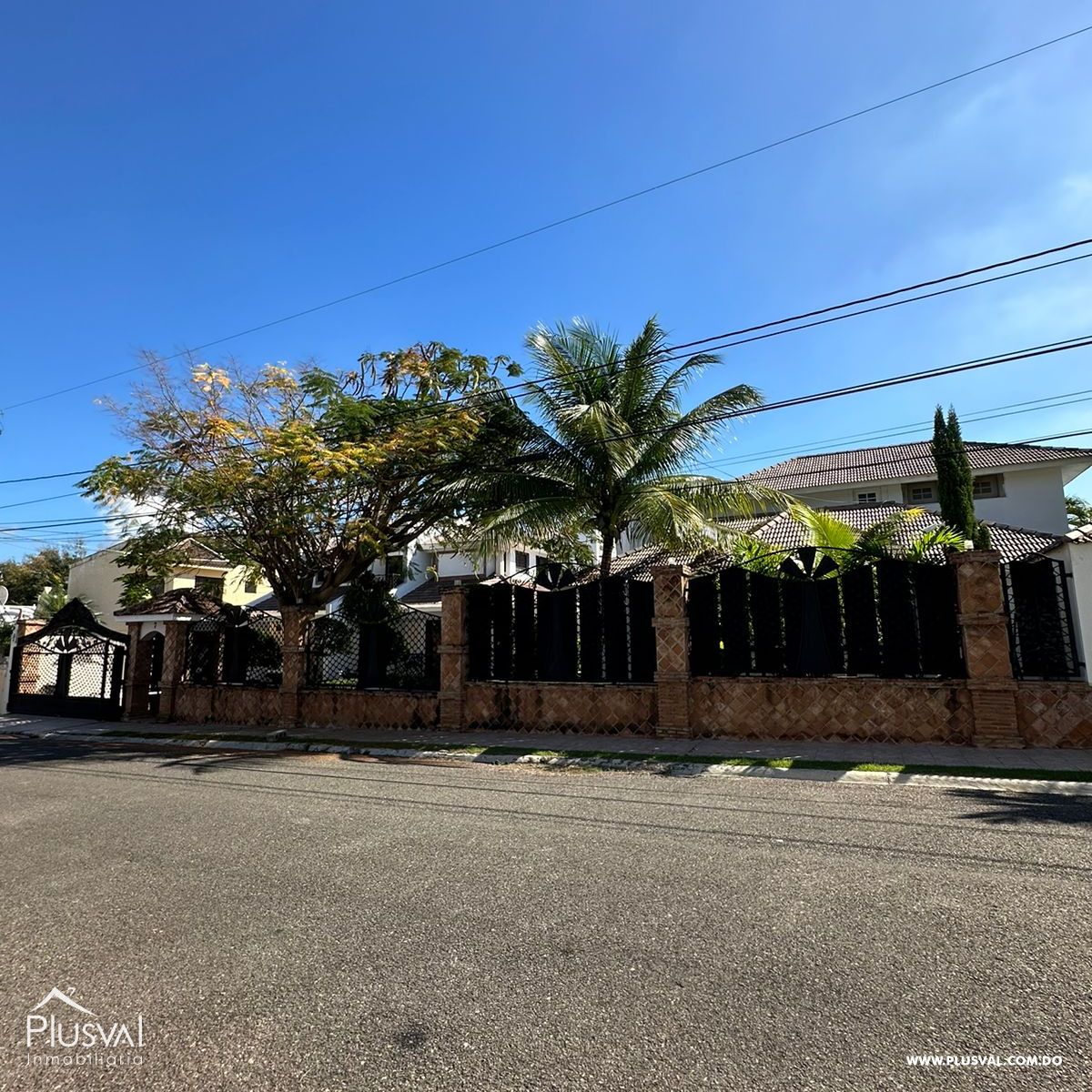 Oportunidad Única: Hermosa Casa en Urbanización Casilda 398291