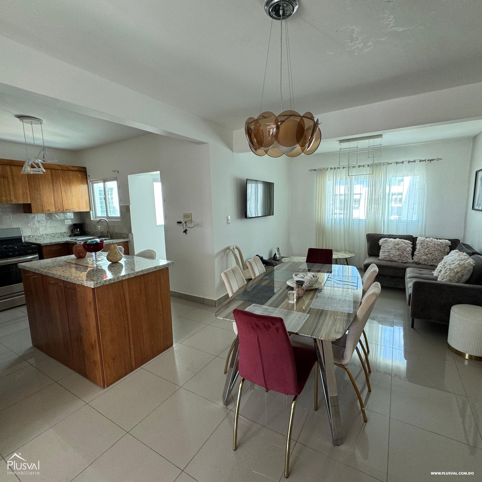Apartamento en venta ubicado frente al colegio Iberia en Los Llanos de Gurabo 438066