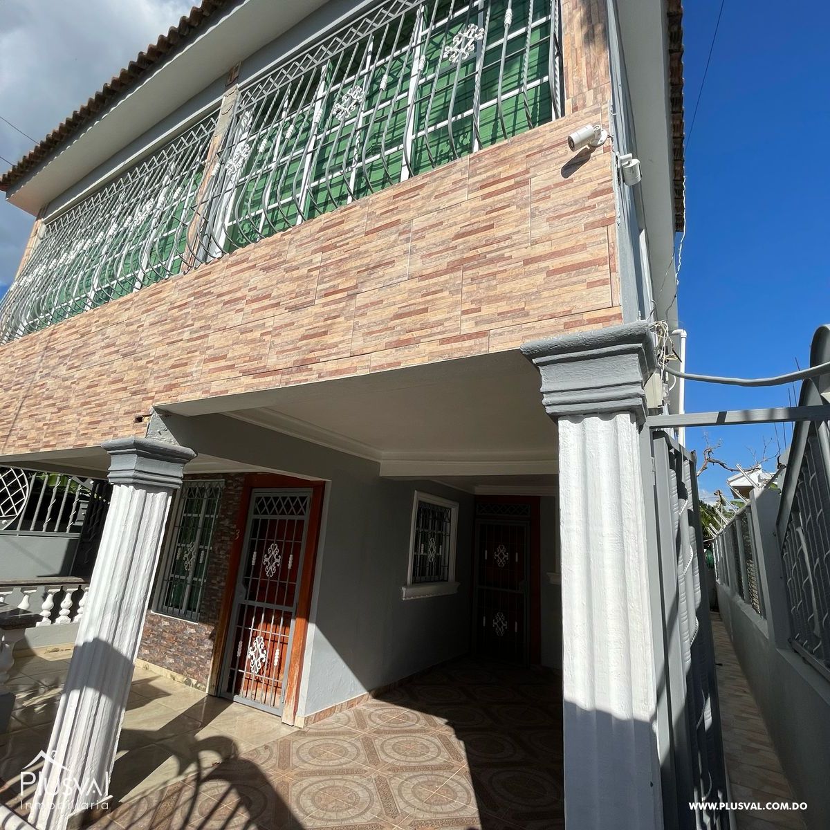 Excelente casa de dos niveles en zona super tranquila de Pontezuela, Santiago 422813