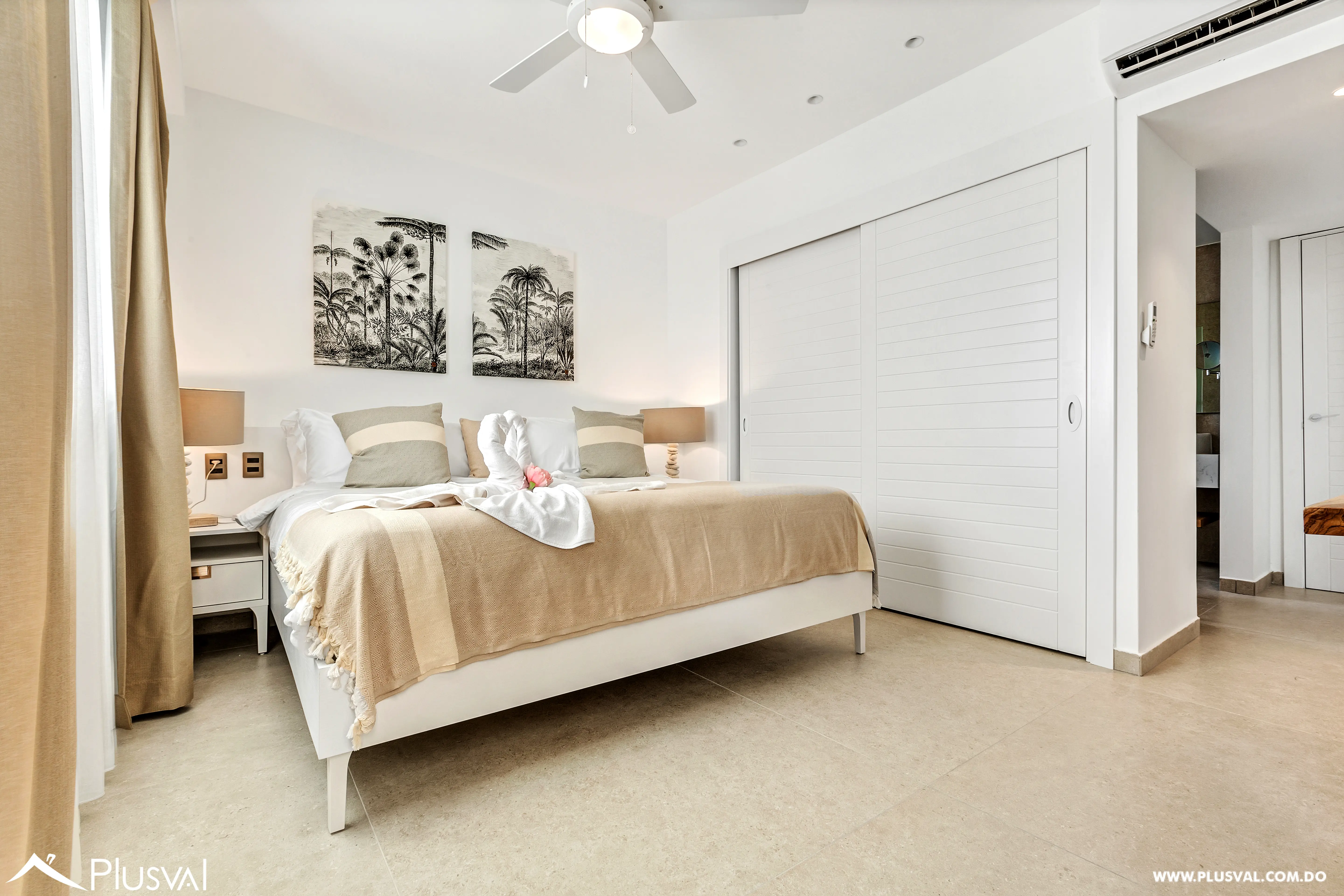 Apartamento frente al mar con terraza y jacuzzi privado en Los Corales, Bávaro 487734