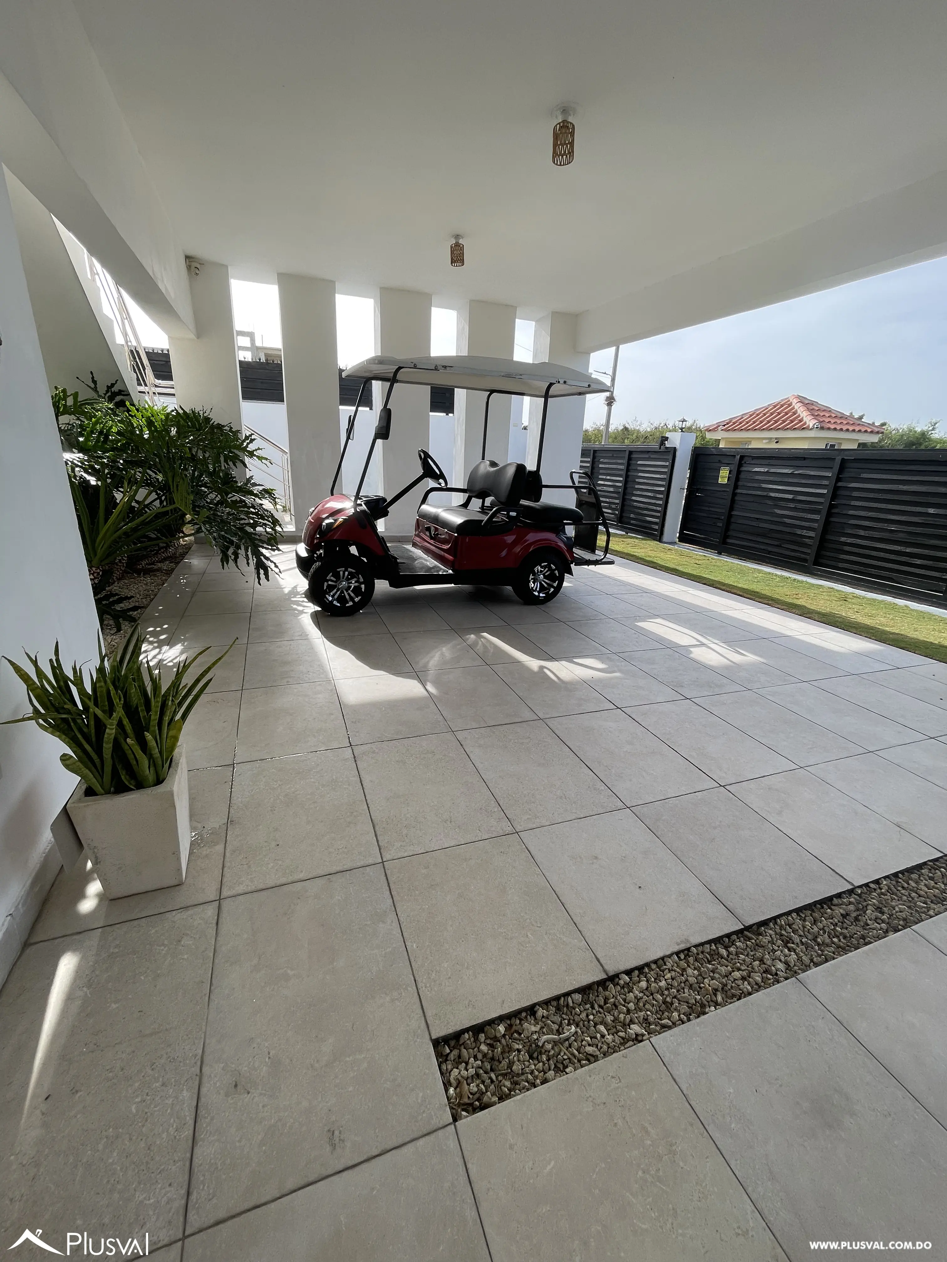 VILLA EN VISTA CATALINA,  LA ROMANA A SOLO 10 MINUTOS DE CASA DE CAMPO 522108