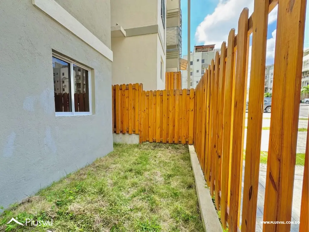 Apartamento en primer nivel, próximo al patio Colombia. 526025