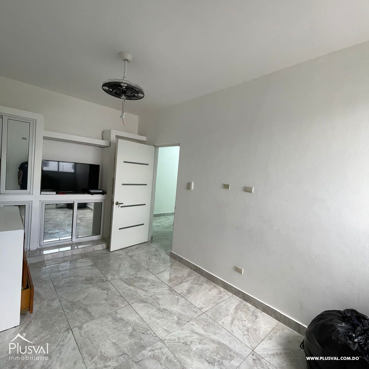 Amplio Apartamento en Alquiler en Cerro Alto, Santiago 399906