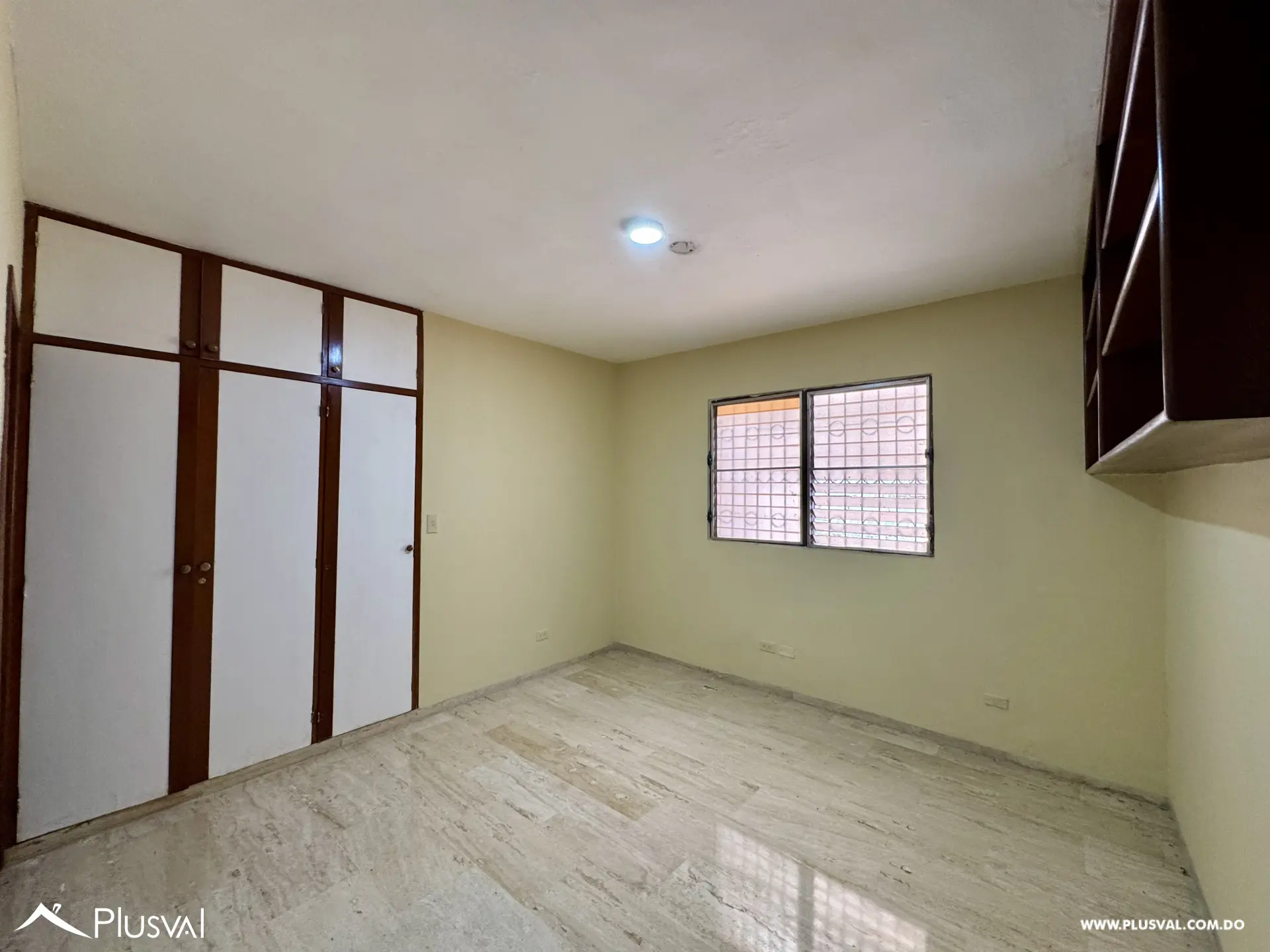 Apartamento en alquiler en Bella Vista con terraza y patio privado – 3 habitaciones y 173 m² 514388