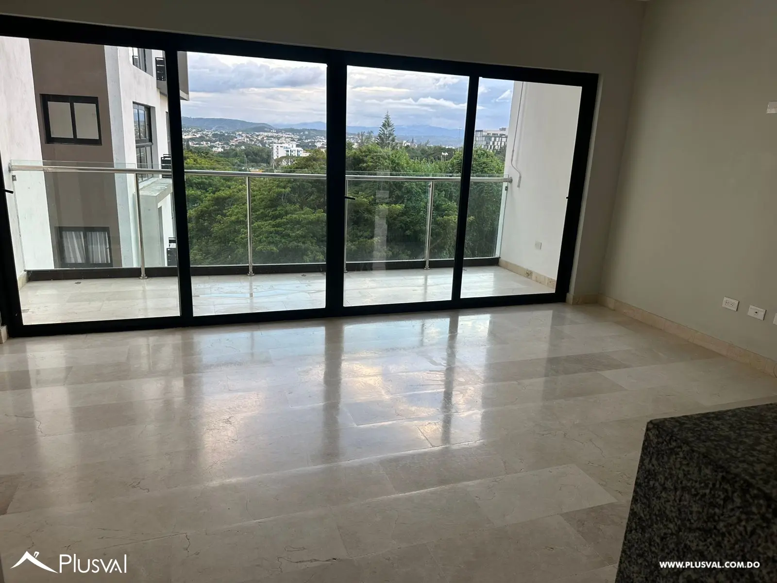 Apartamento en alquiler en Torre de Lujo 453790