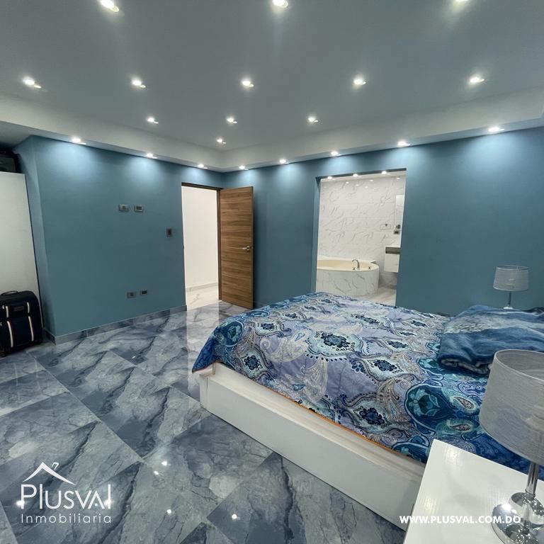 Amplia y remodelada casa cerca de la Ave. España 253716