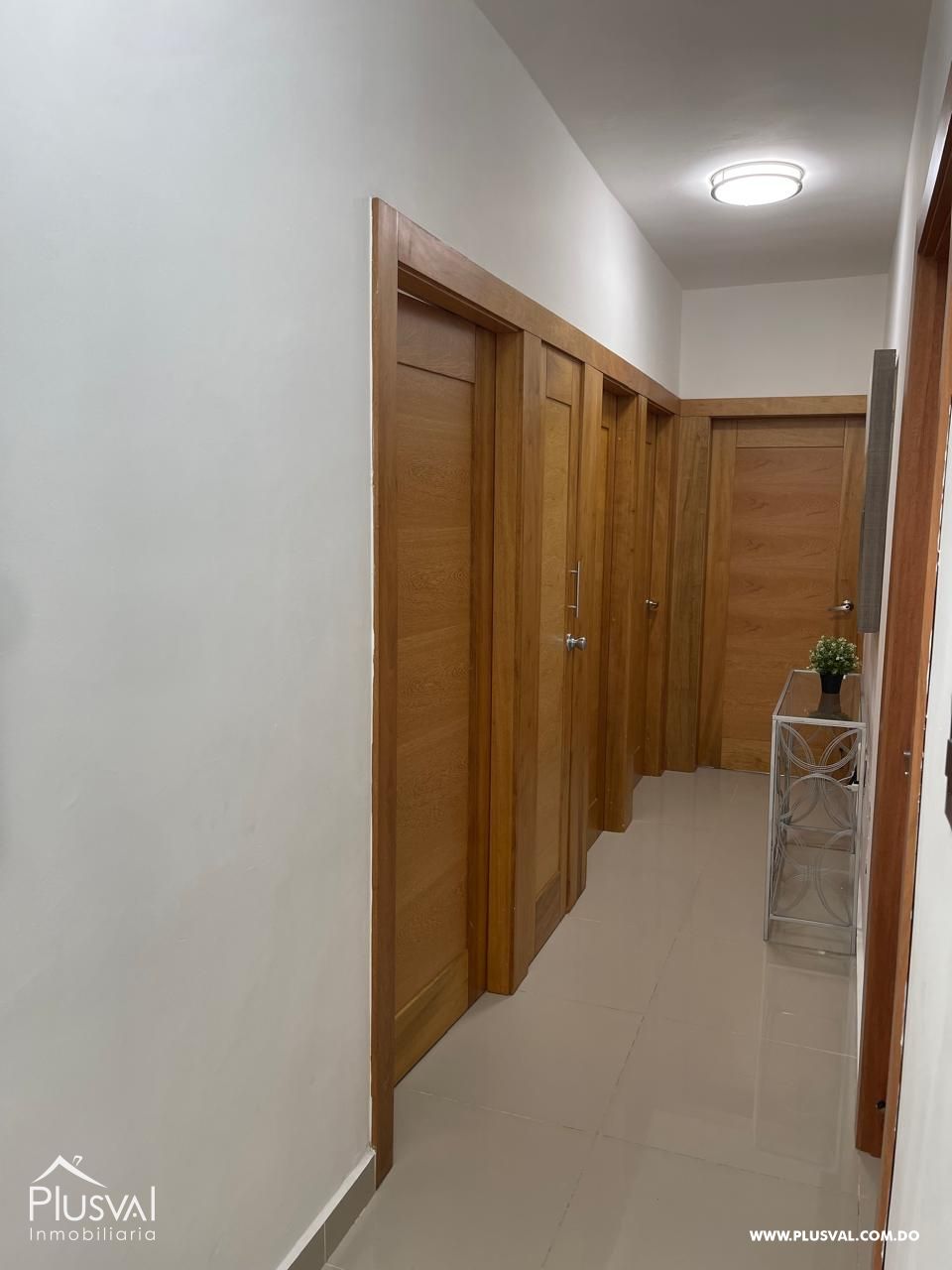 Apartamento Amueblado en Venta, 5to Nivel y Listo para Mudarse 488366