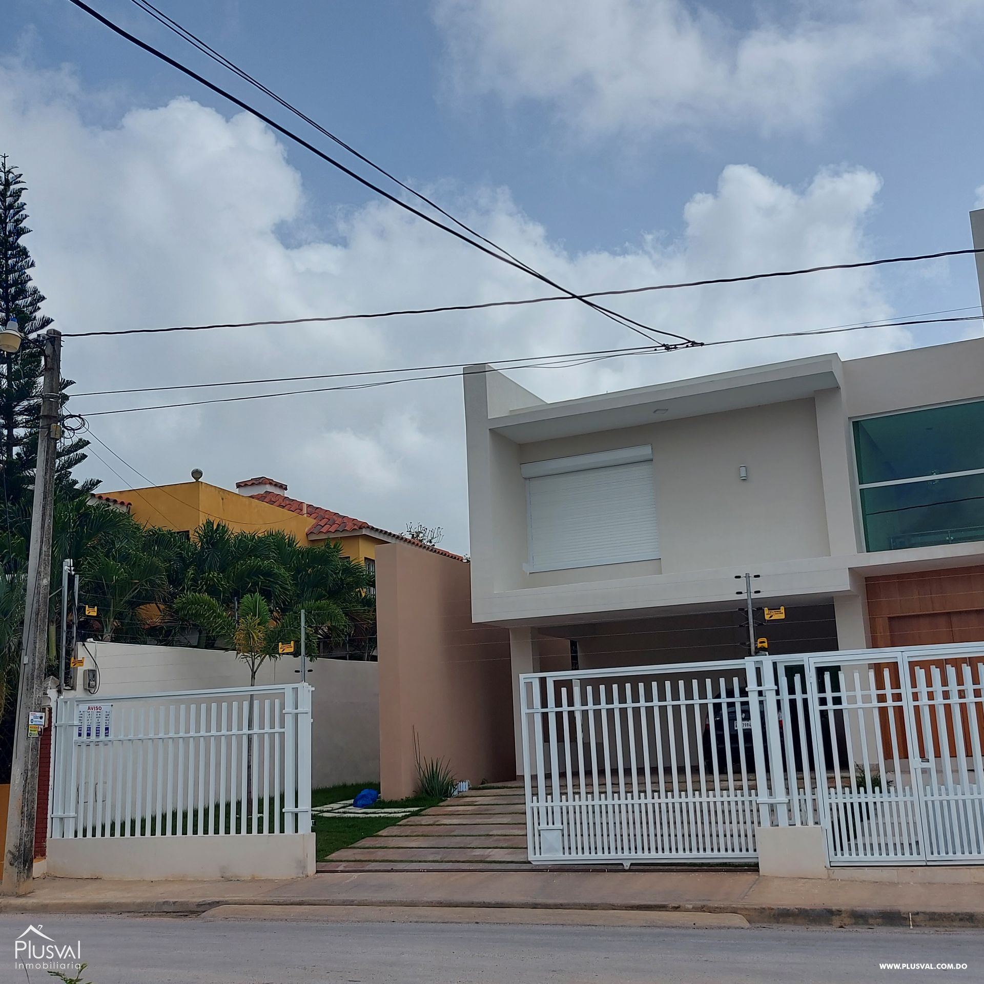 Casa en Venta en Higuey 282014