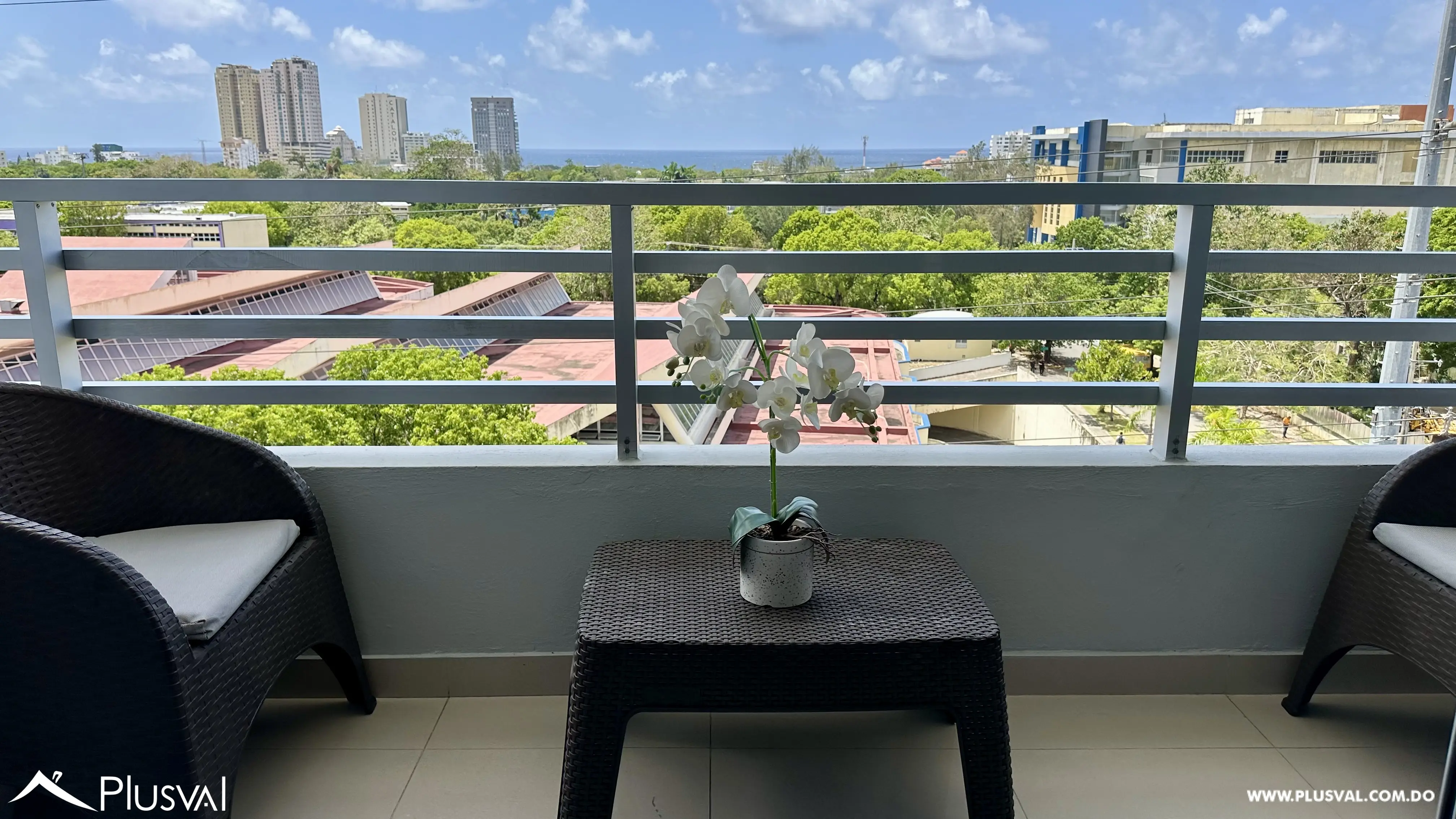 Apartamento con vista al mar en venta en Zona Universitaria 505431