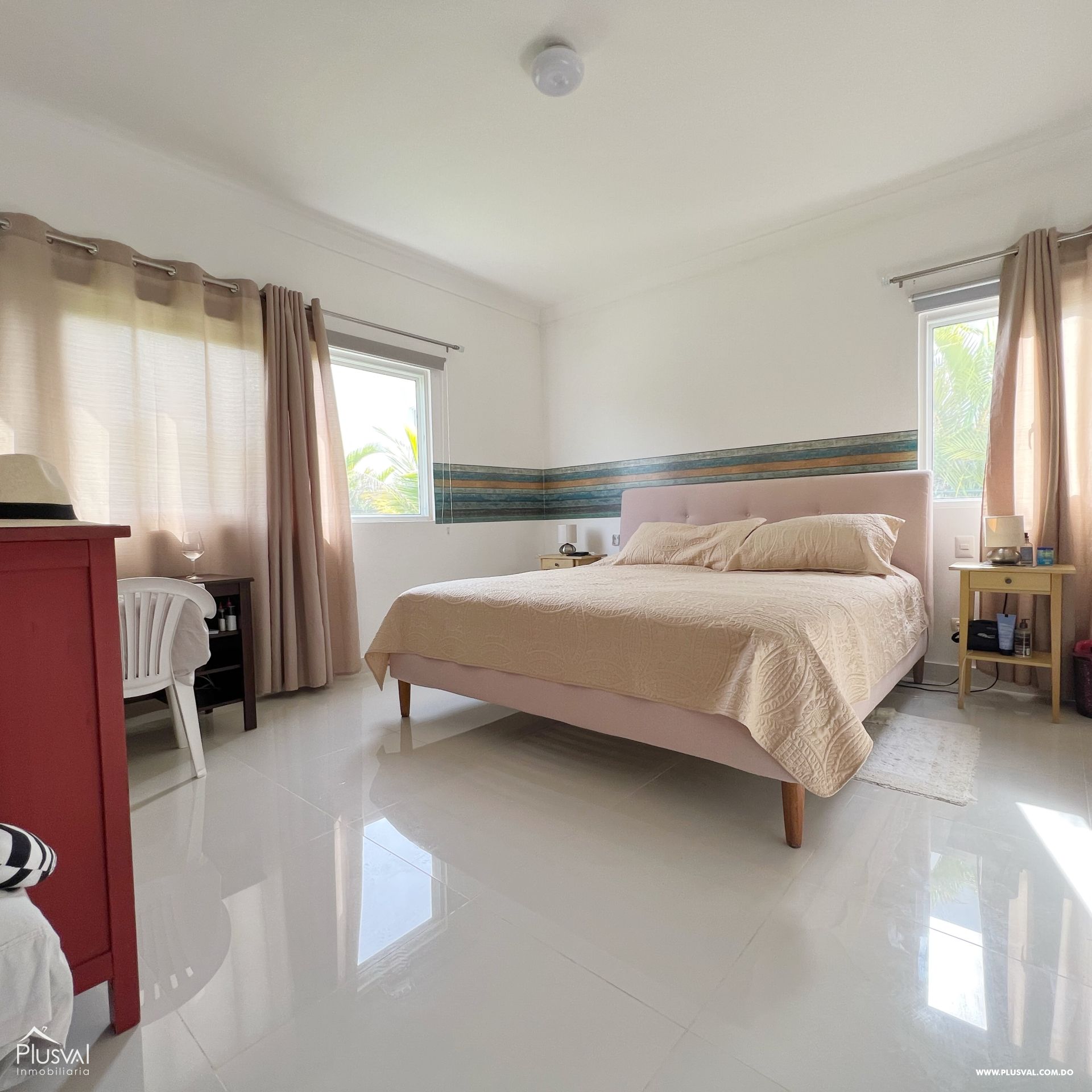 Casa amplia y moderna en venta en Vista Cana 370986