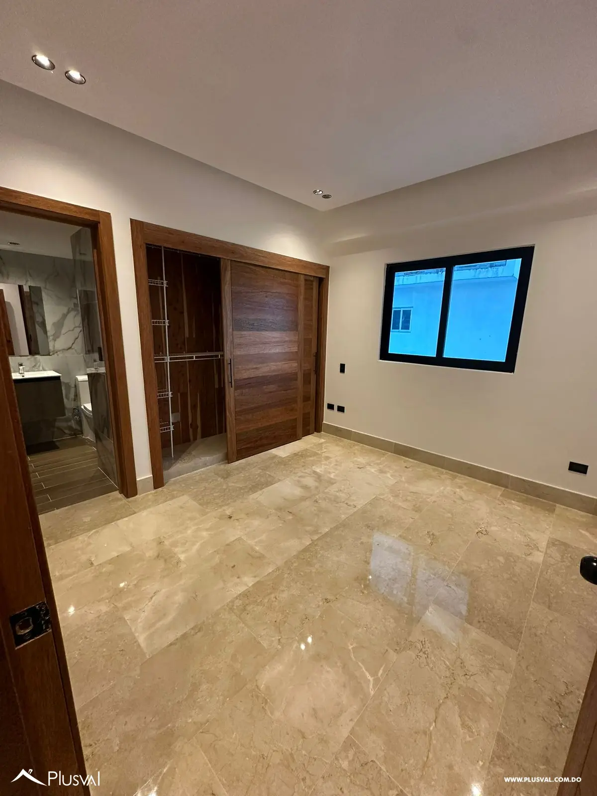 Alquiler Apartamento 1 hab.Piso alto -Serralles 528963