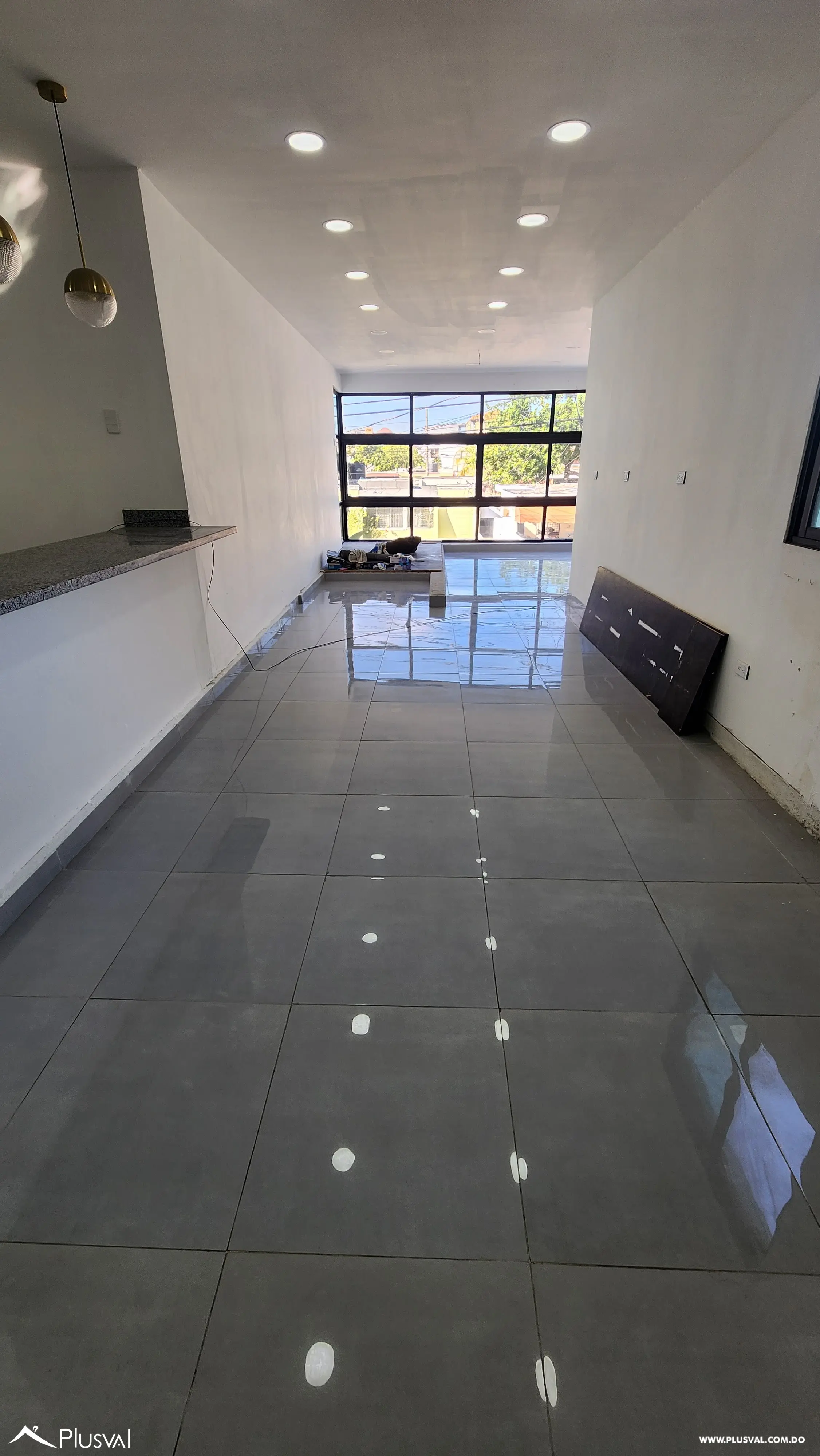 Se vende casa ideal para comercio y/o vivir. 473572