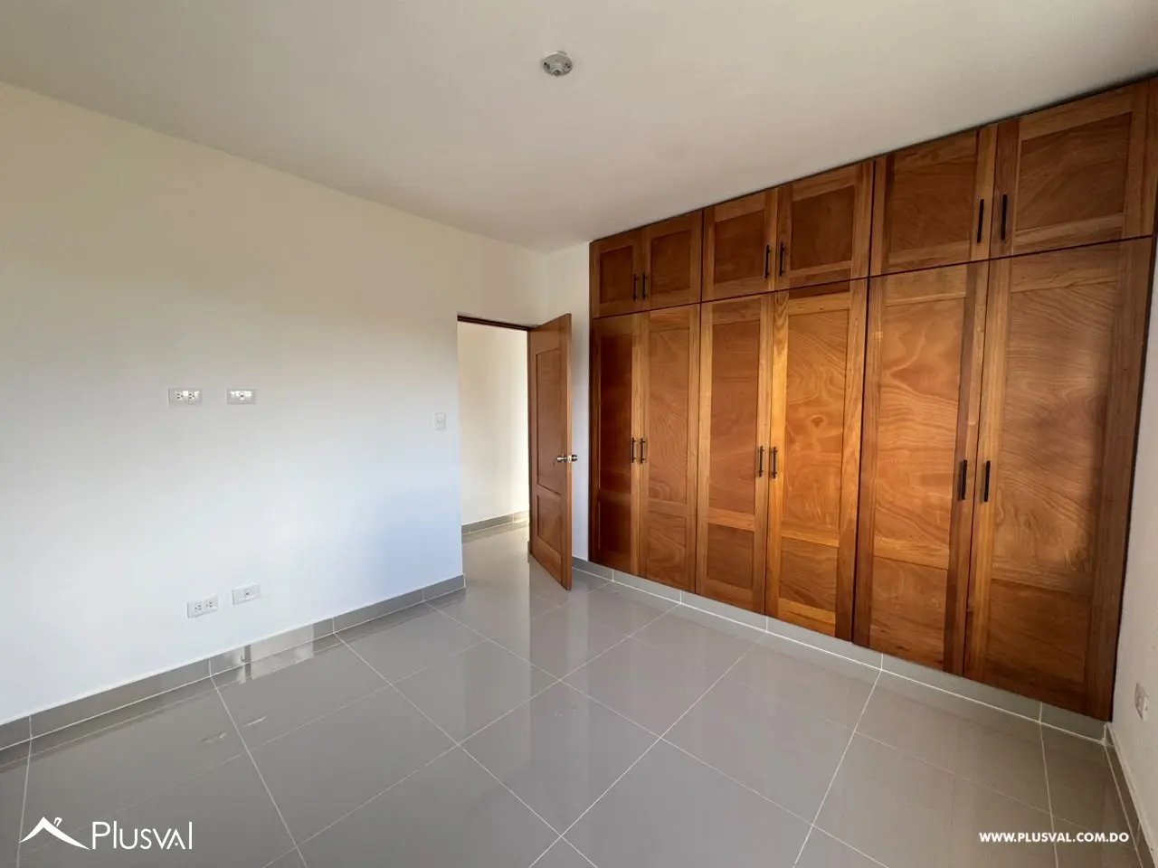 Modernos Apartamentos en venta de 3 habitaciones y 2 baños 533545