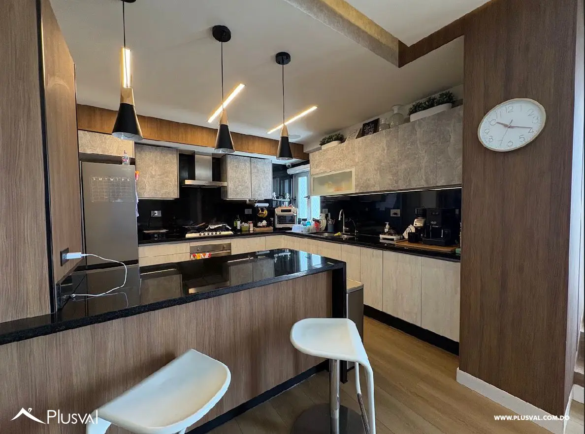 Pent house en venta en Evaristo Morales 499112