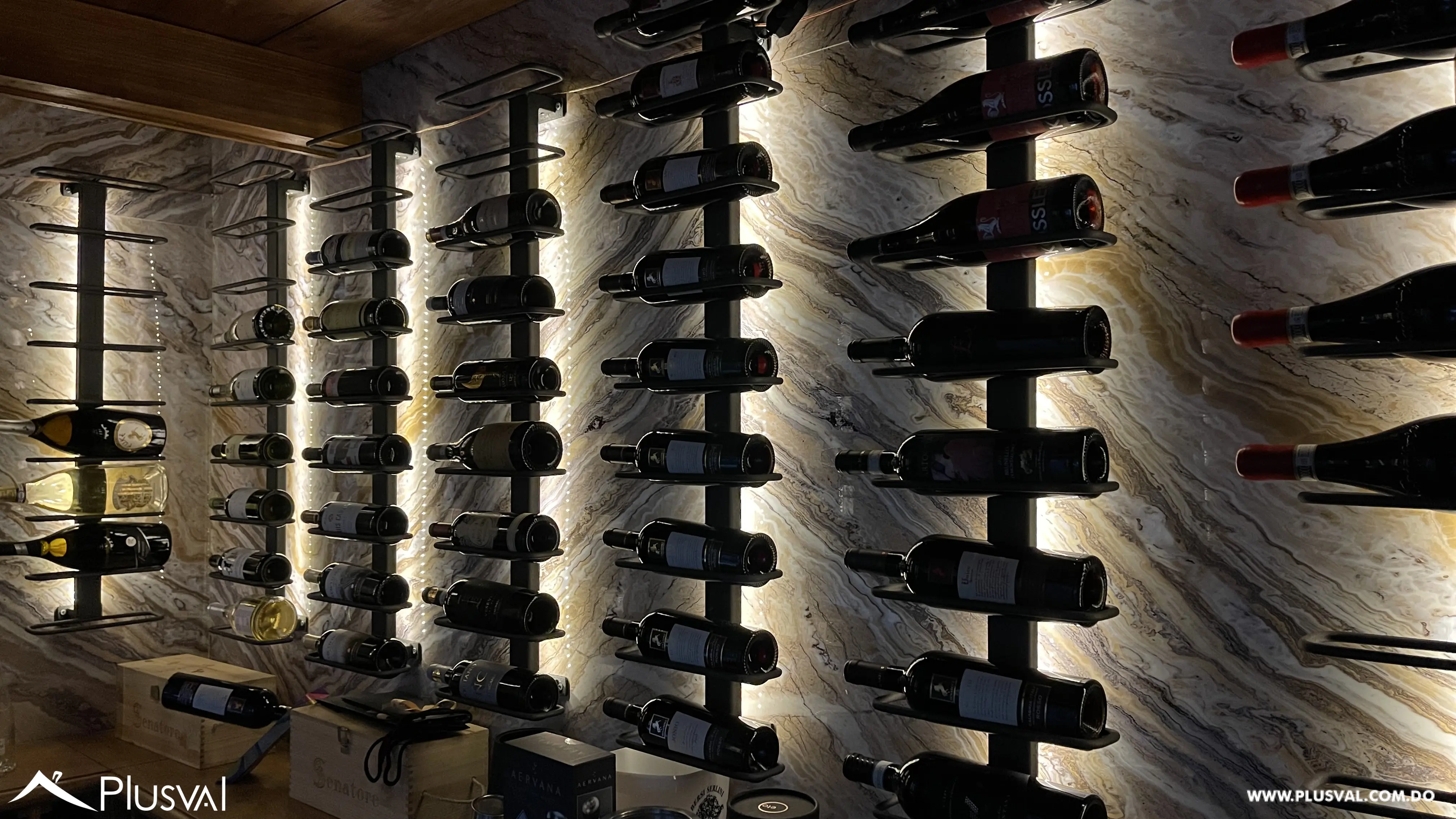 Casa Inteligente con Paneles Solares, Tesla Powerwall y Piscina en Las Praderas 488012