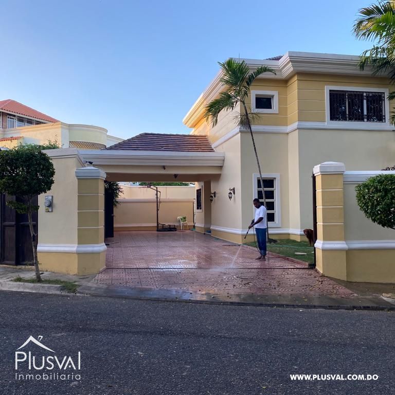 Casa  en las Praderas con excelente ubicación Próximo a la Nuñez de Cáceres 280025