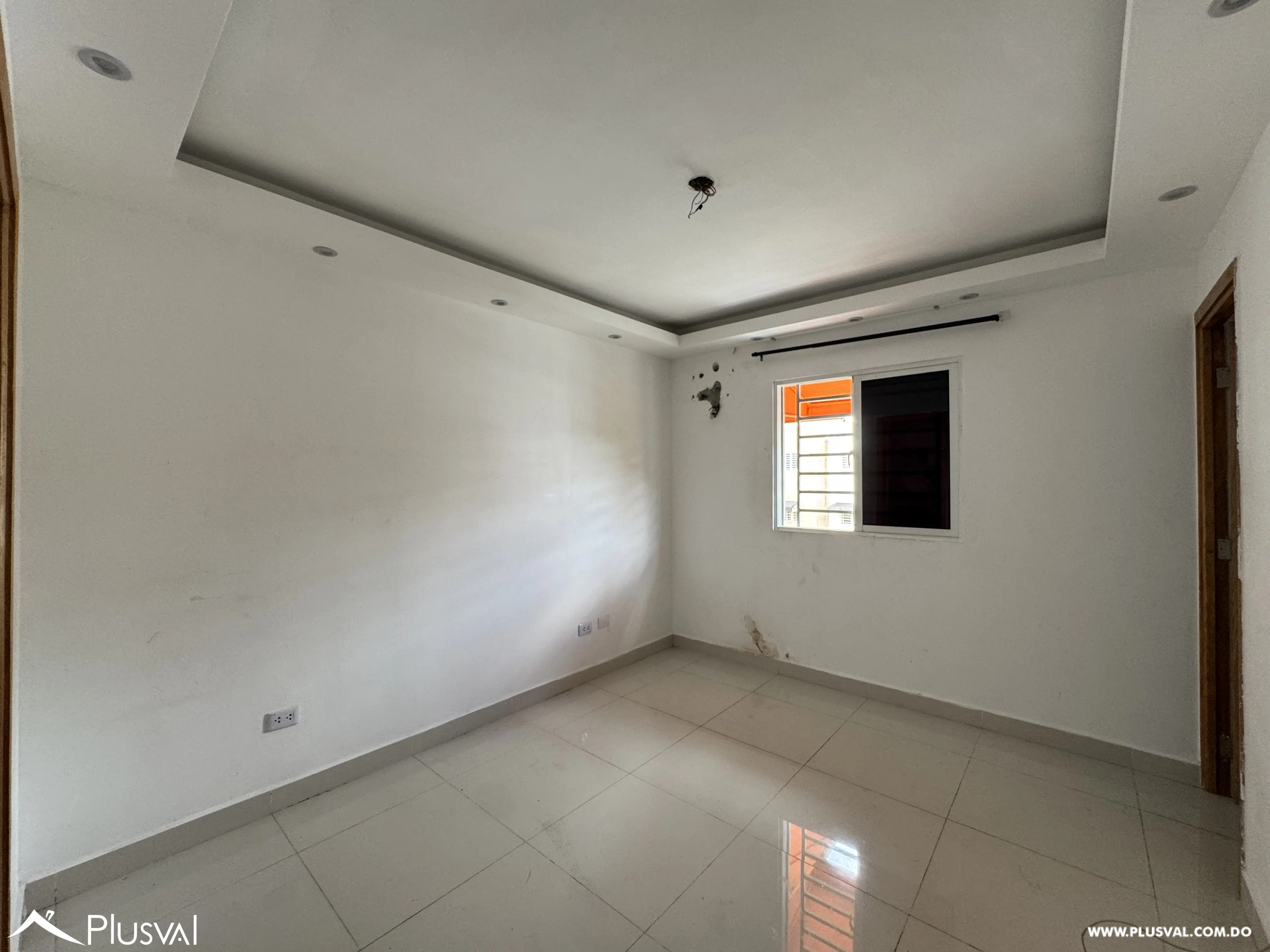 Apartamento en venta de 3 habitaciones en Villa Aura con walk-in closet y 2 parqueos 507393