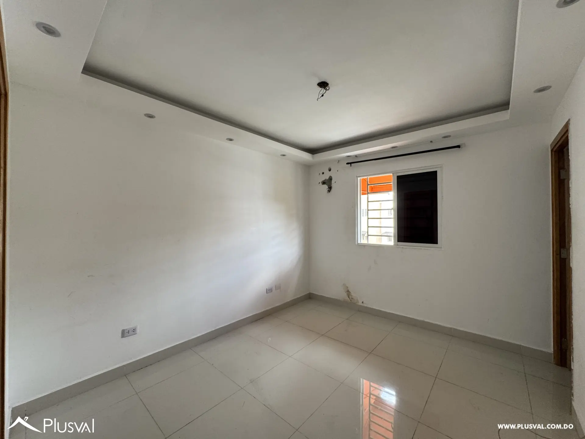 Apartamento en venta de 3 habitaciones en Villa Aura con walk-in closet y 2 parqueos 507393