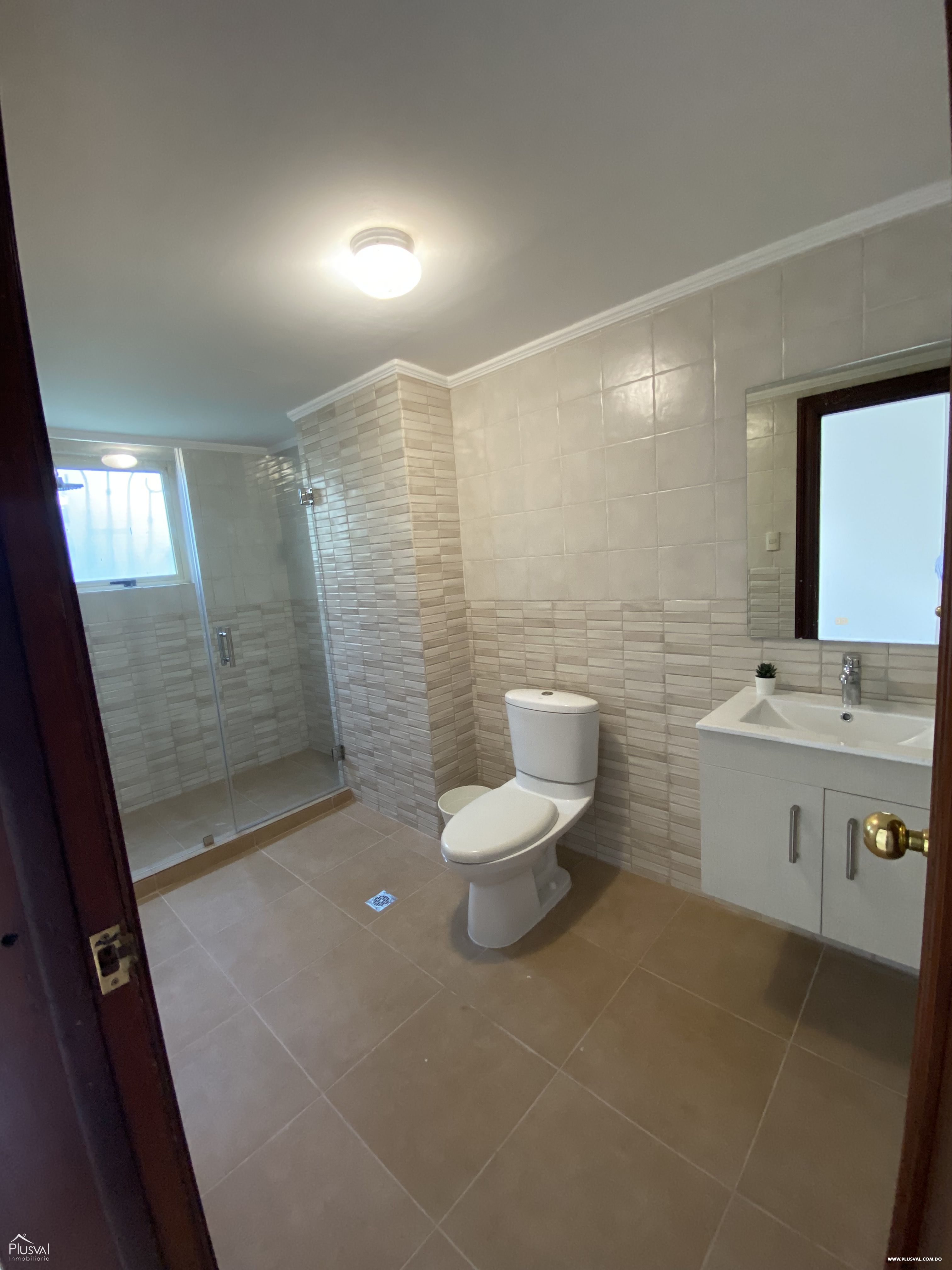 Apartamento en Alquiler En Naco. 223799