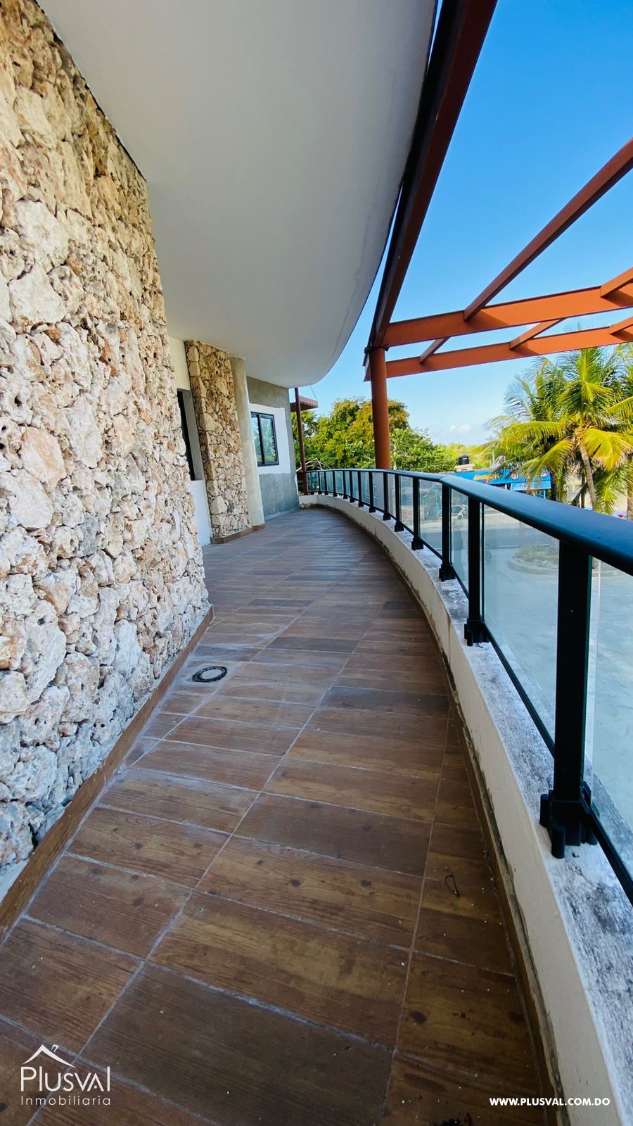 Local comercial en renta en segundo piso, Ave Barcelo Punta Cana 490959