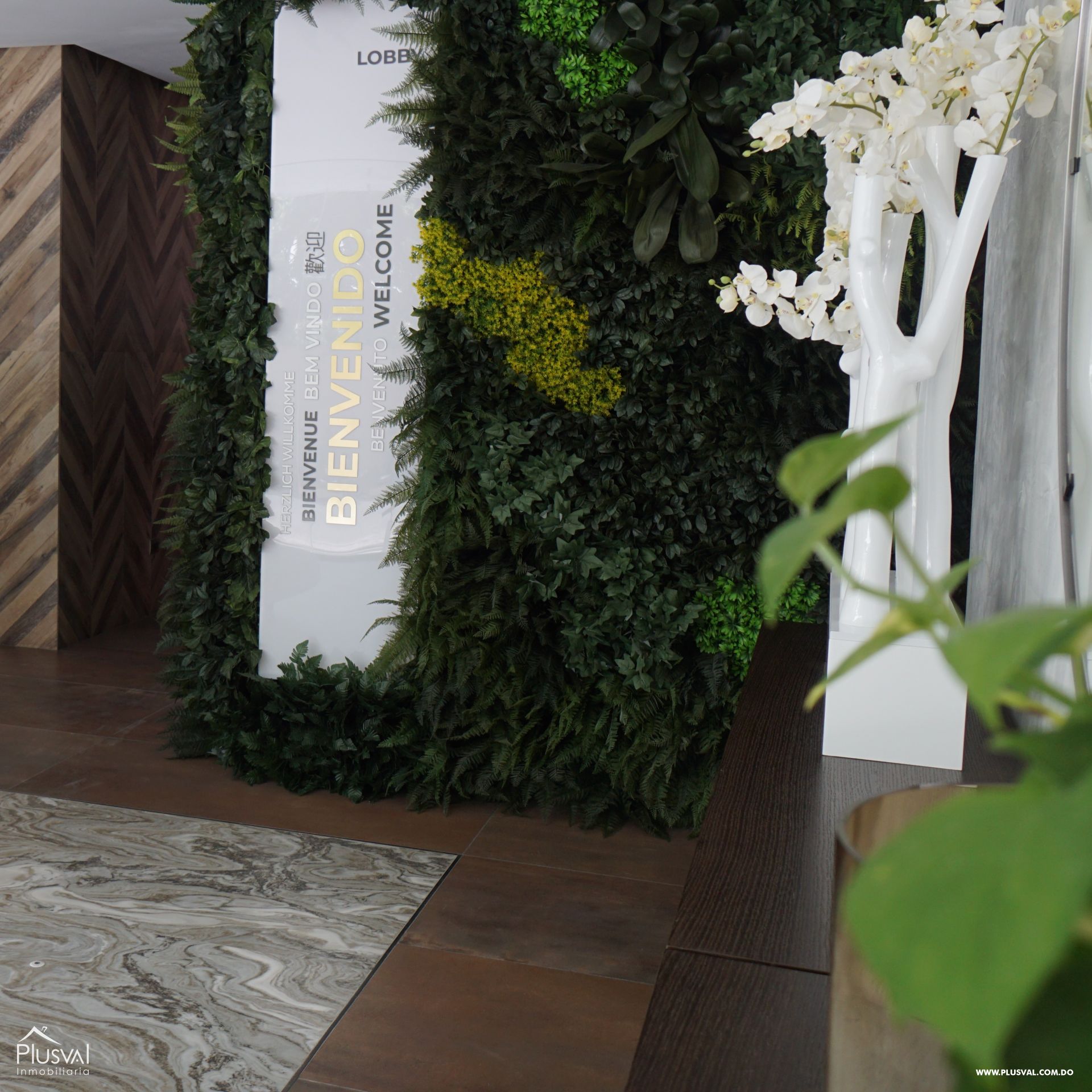 Apartamento en alquiler con linea blanca en Piantini 183110