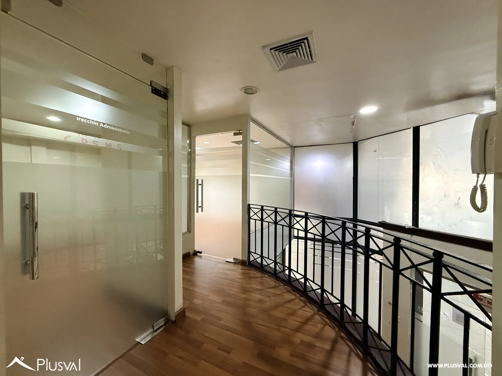 Alquiler de Local de Oficinas en Piantini - 150mts2 y 300 Parqueos 503564