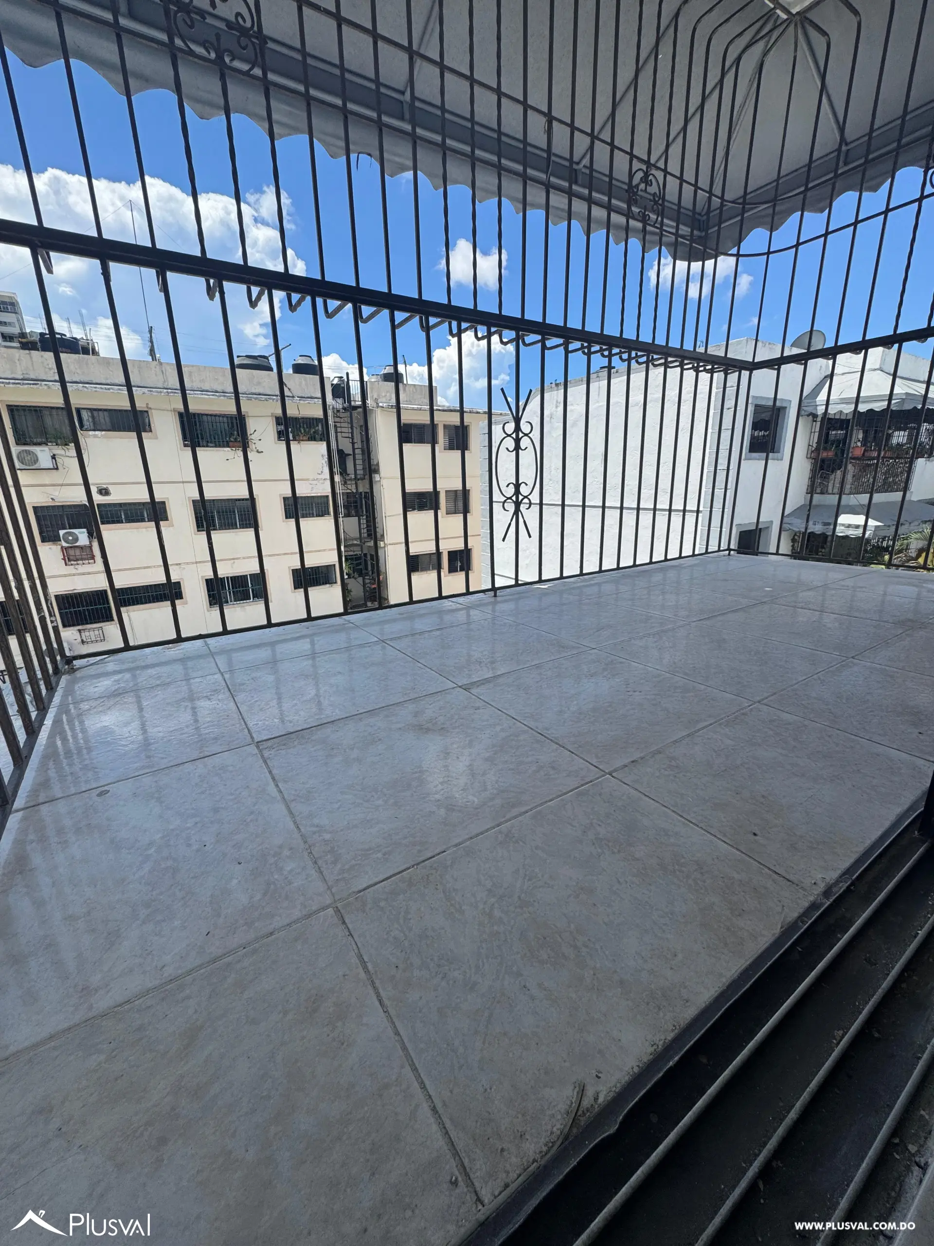 Venta de apartamento clasico en Paraíso 461398