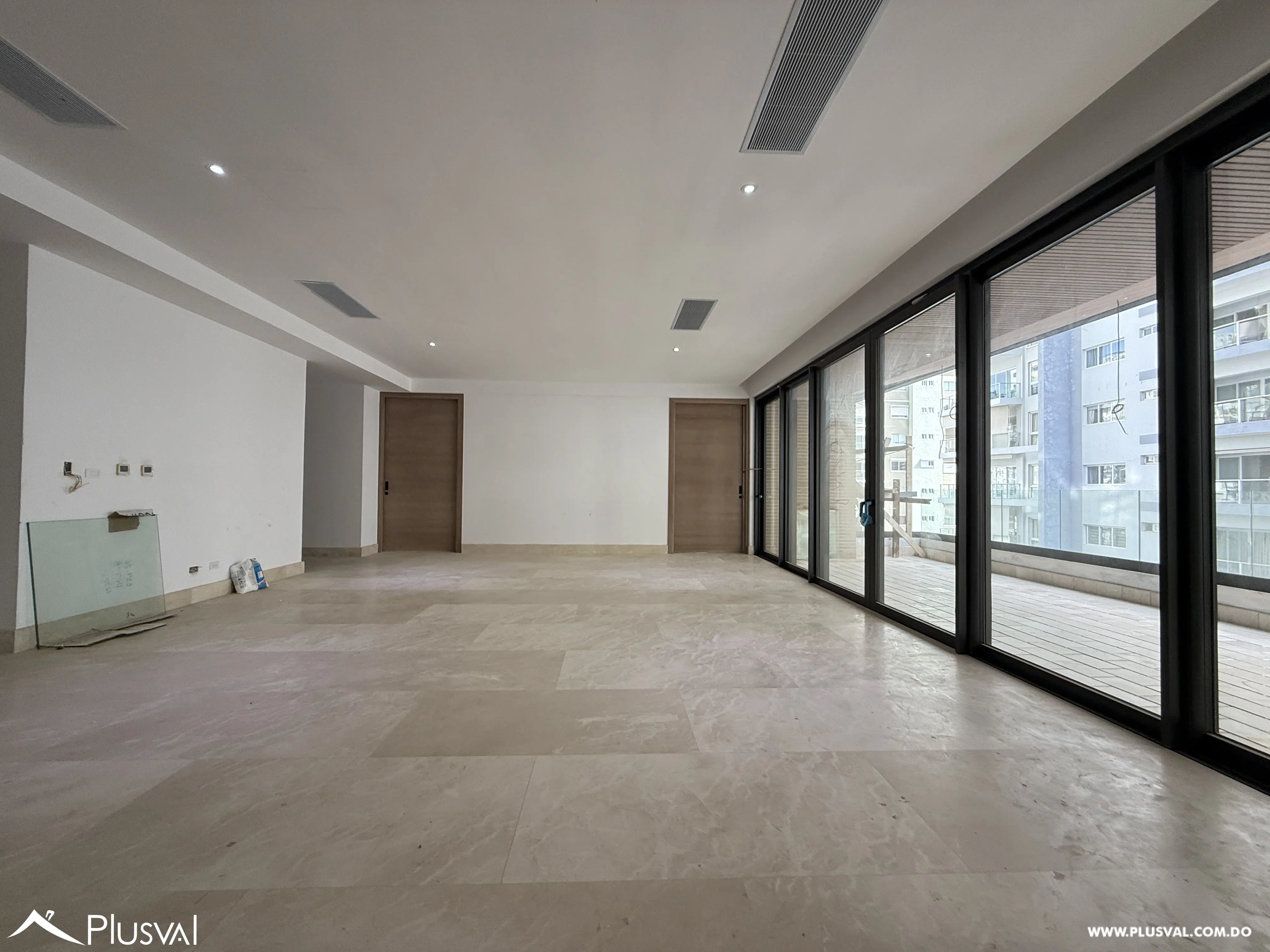 Apartamento amueblado en venta en Piantini 513241