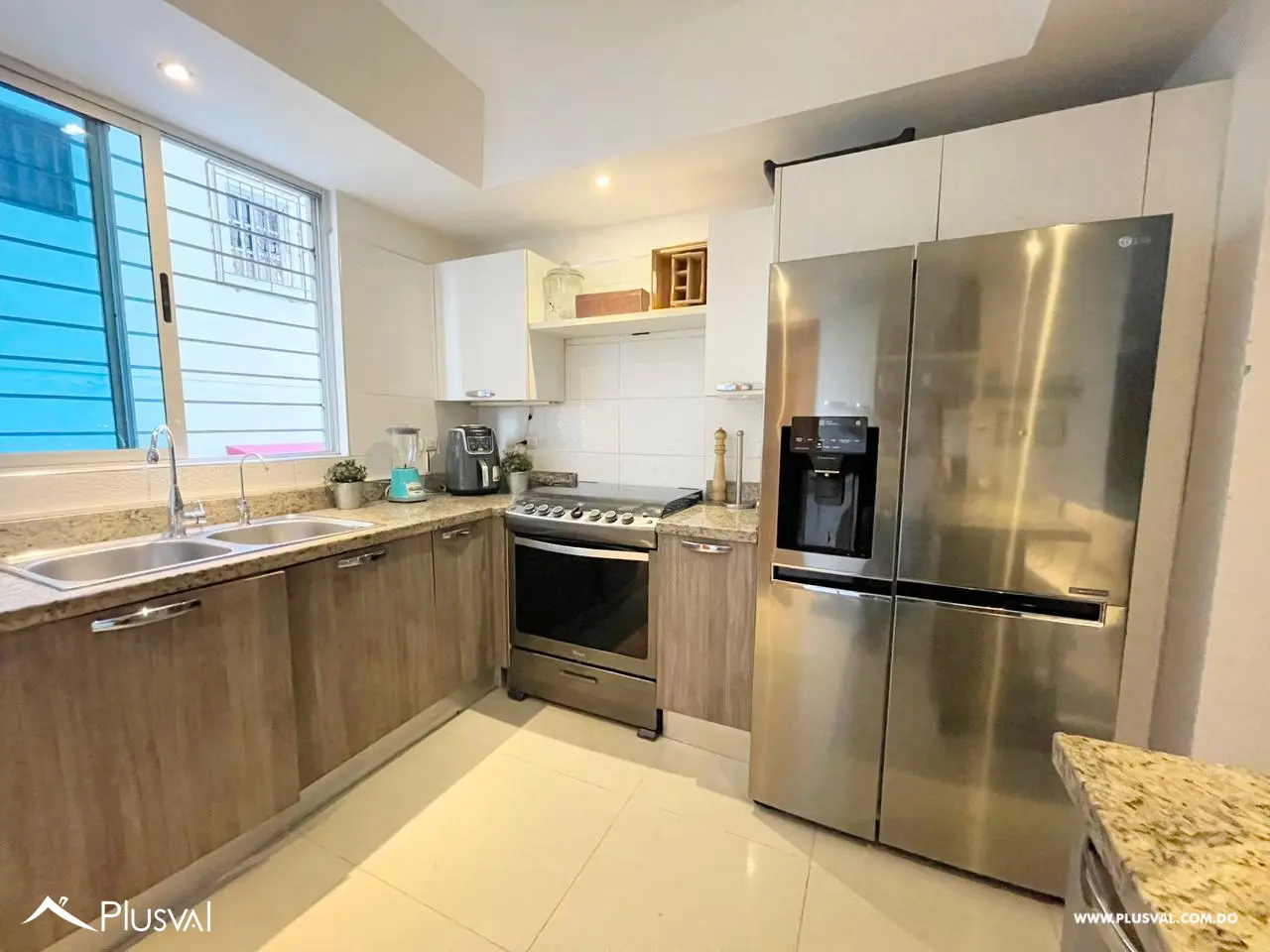 Se vende amplio apartamento con balcon tipo terraza 479014