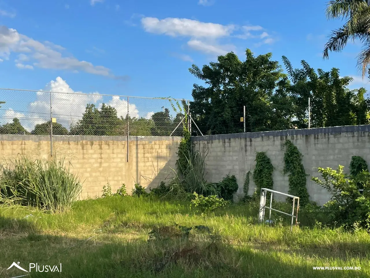 Nave Industrial en La Vega: Perfecta para Actividades Manufactureras y Logísticas 474433