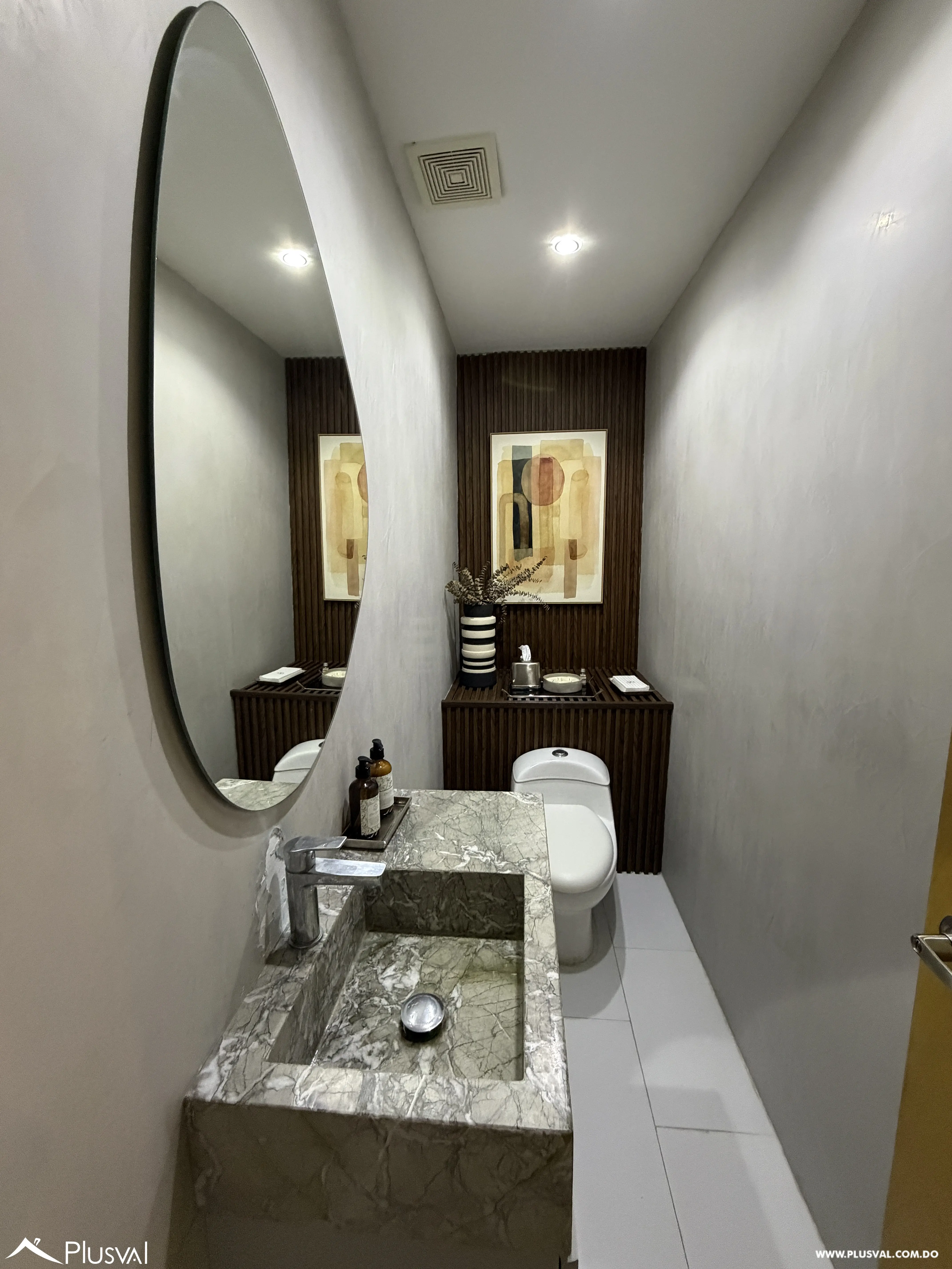 Apartamento en venta de 3 hab + estudio en La Esperilla. 470193