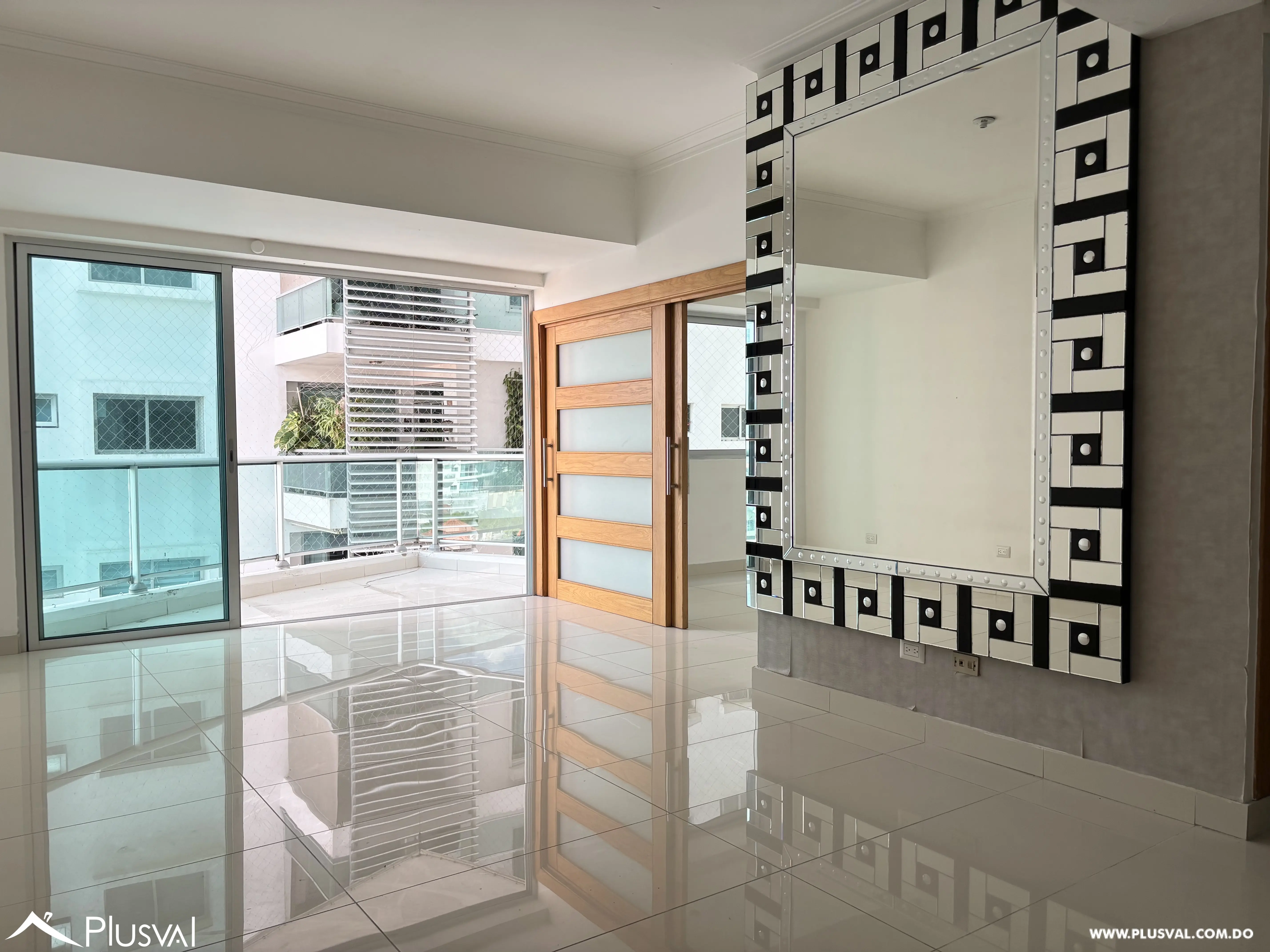 Apartamento en venta en el exclusivo sector de Piantini 483420