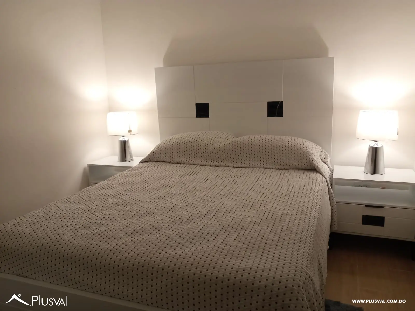 Apartamento Amueblado de 1 Habitación en Punta Cana | Zona Turística 528476