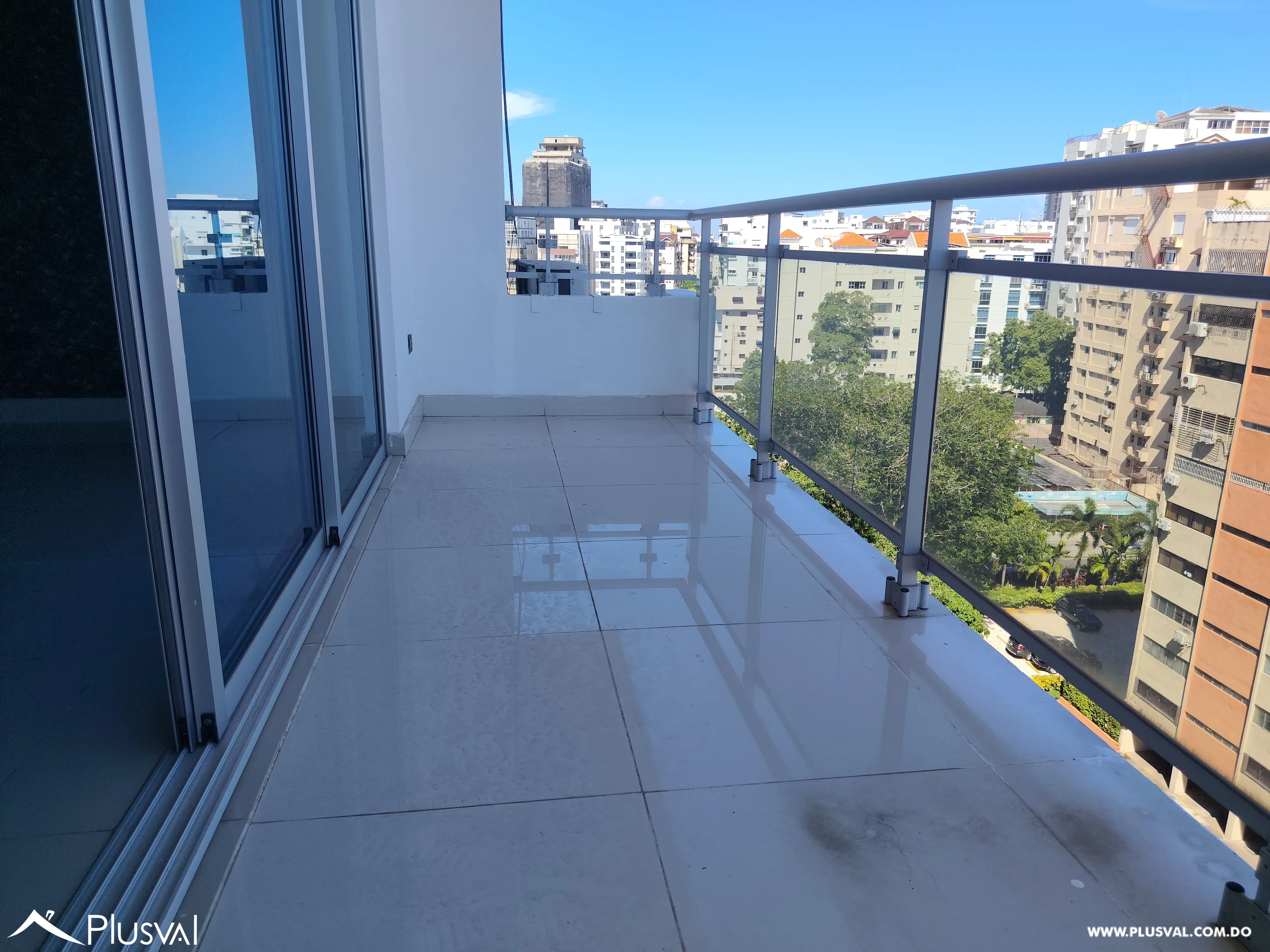Apartamento de 2 habitaciones en Venta en Naco  con 1 Terraza de 70 metros. 521255