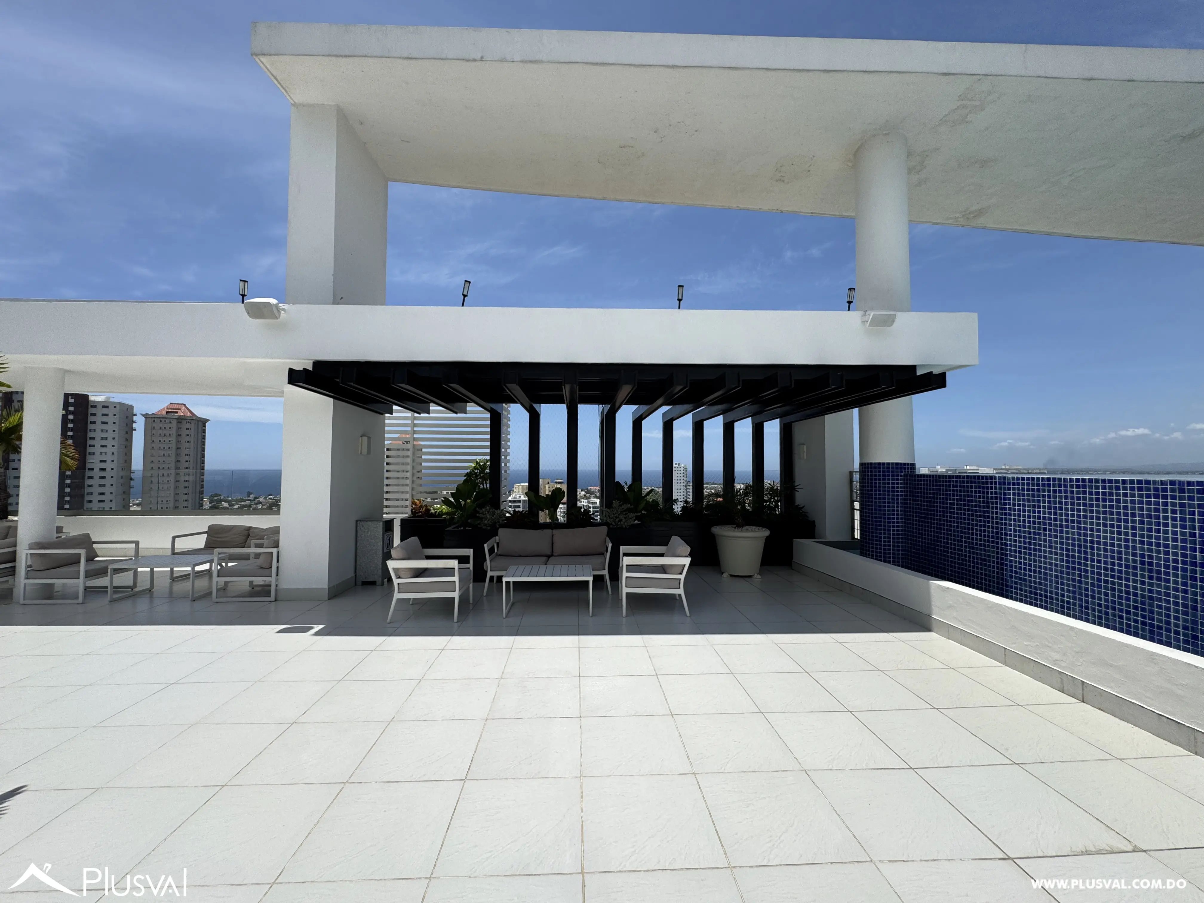 Apartamento en alquiler en Los Cacicazgos con terraza privada | 3 habitaciones 531215