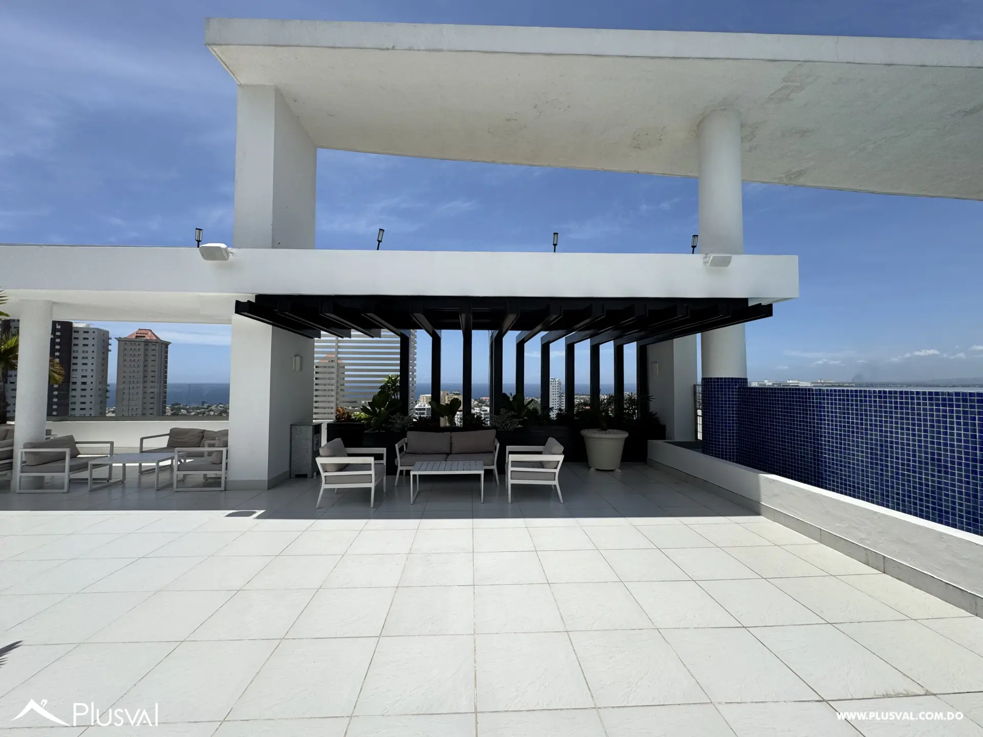 Apartamento en alquiler en Los Cacicazgos con terraza privada | 3 habitaciones 531215