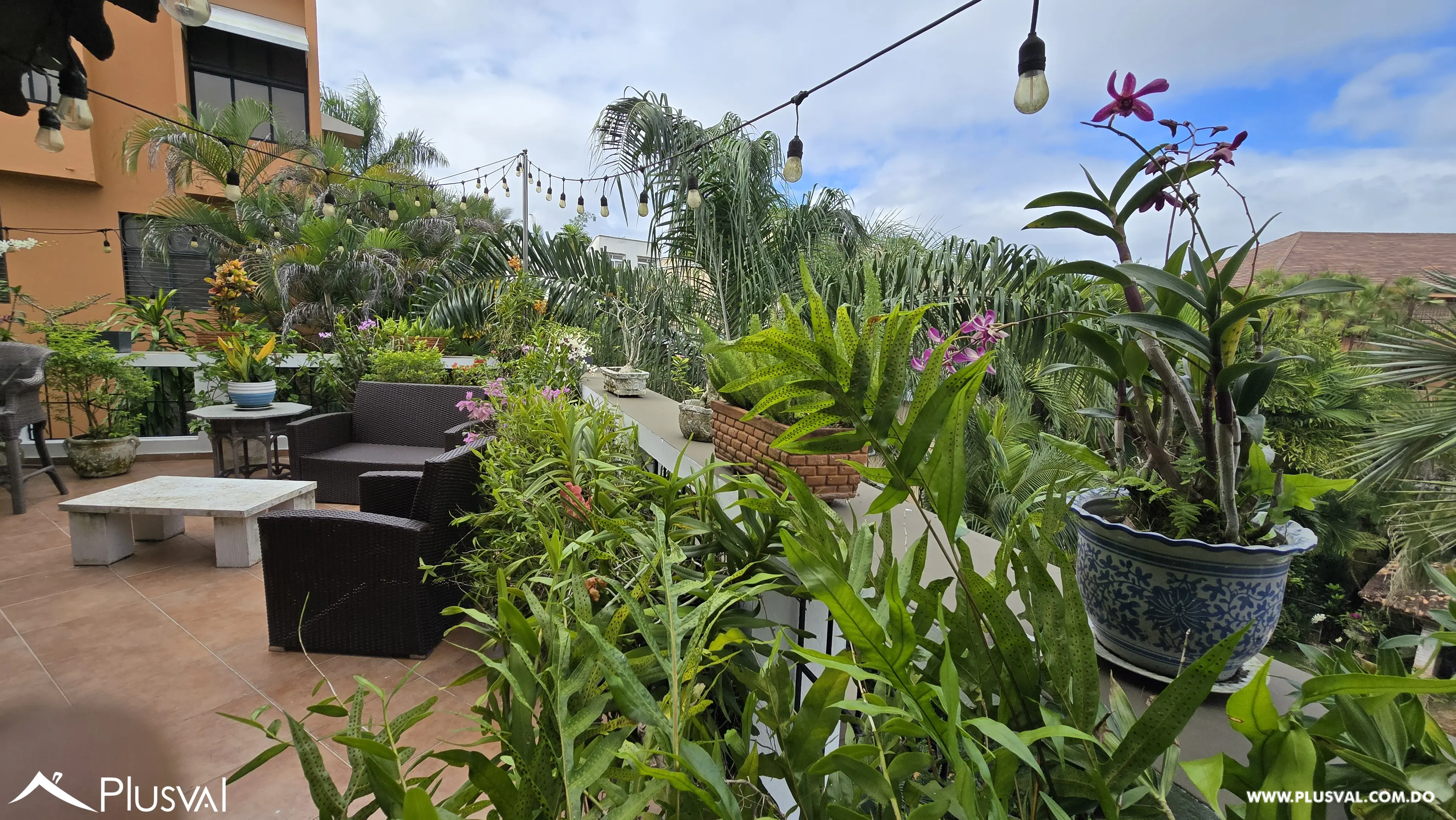 Un Hogar para Crear Recuerdos Inolvidables, Casa en Venta en Cuesta Hermosa I. 479566