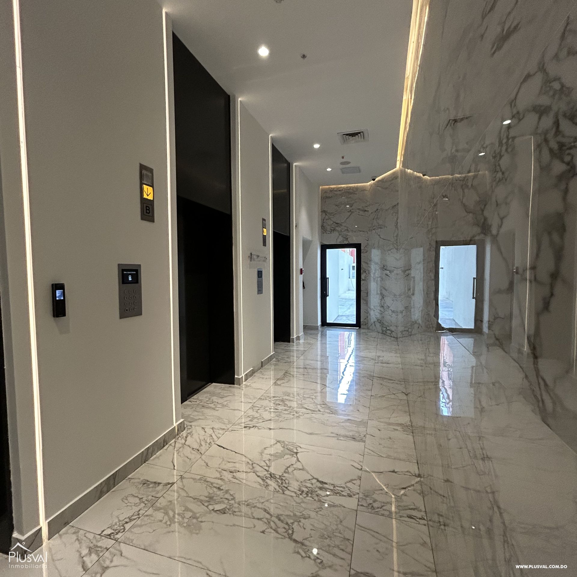 Edificio Corporativo Av. Romulo Betancourt Tercer Nivel 372828